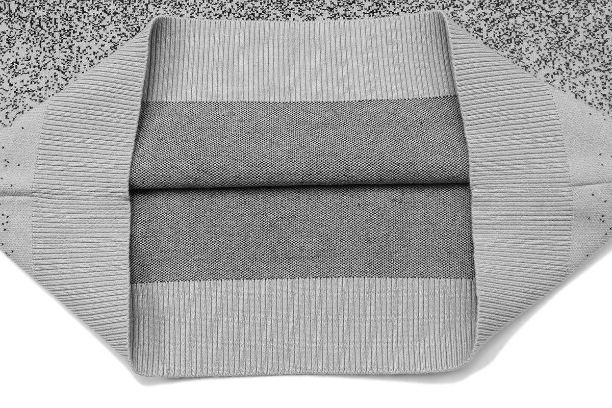 Gradient Jacquard Crew-Neck Sweater D18522915 — view 8