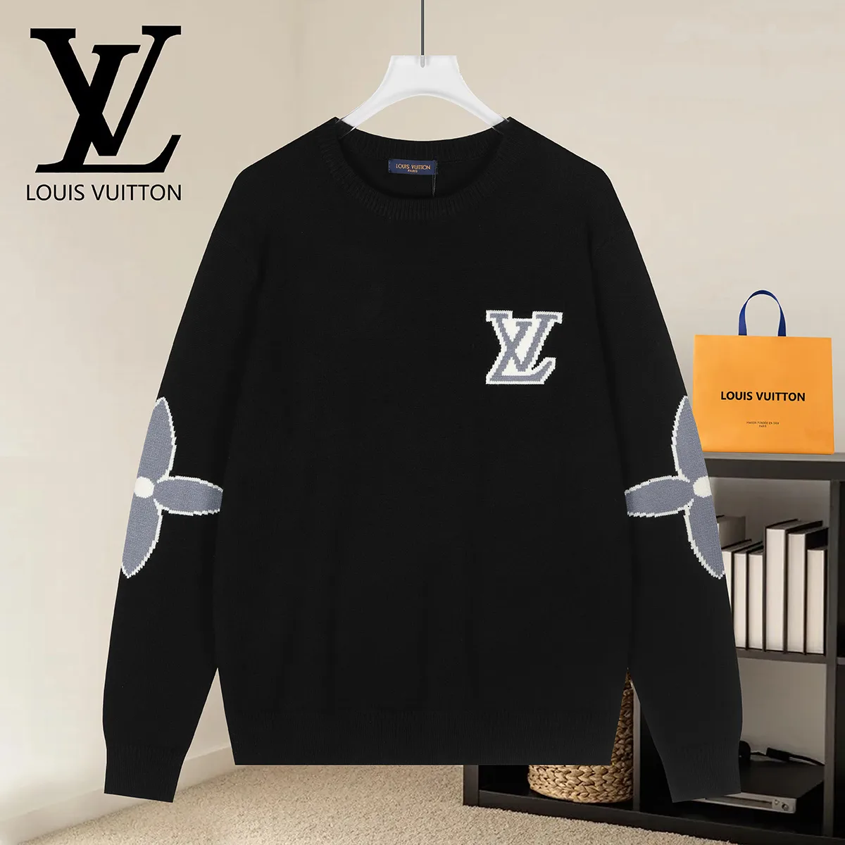 Logo Jacquard Crew-Neck Knit Sweater D20022921