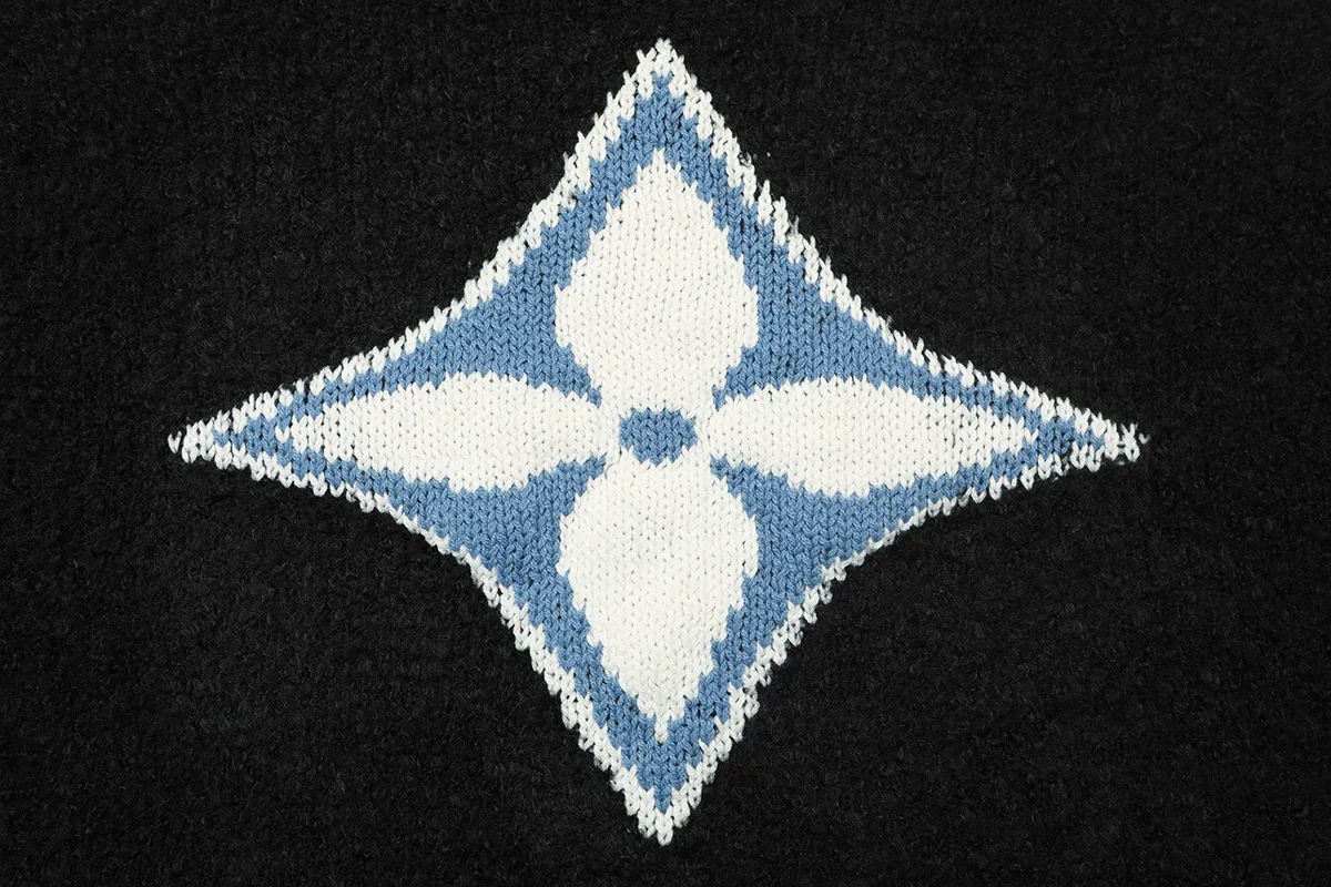 Logo Jacquard Crew-Neck Sweater D20022910 — view 7