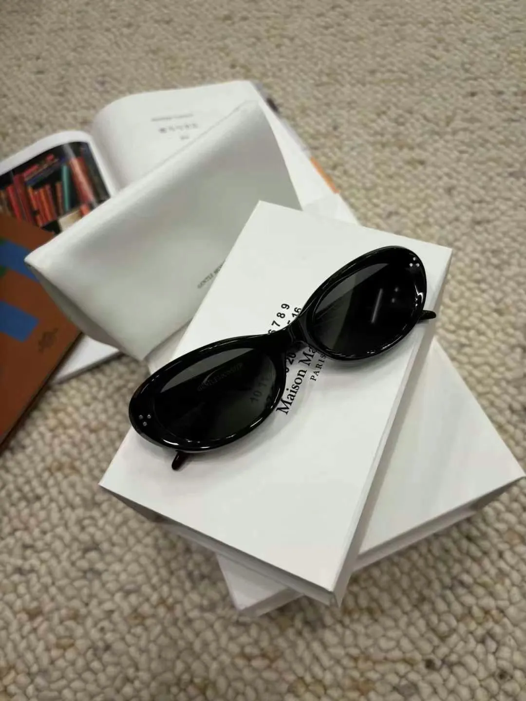 Gentle Monster Oversized Square Sunglasses D20017801 — view 2