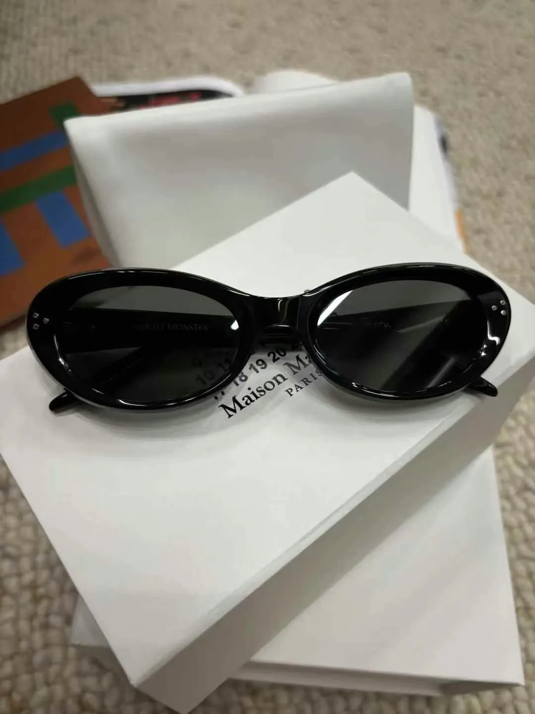Gentle Monster Oversized Square Sunglasses D20017801 — view 3