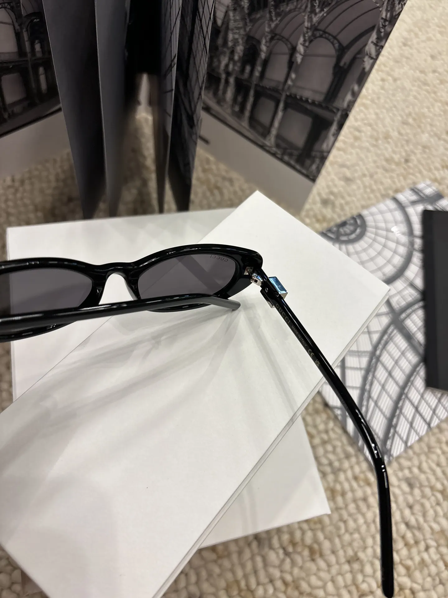 Cat-Eye Sunglasses with Diamond Temples D20017797 — view 8