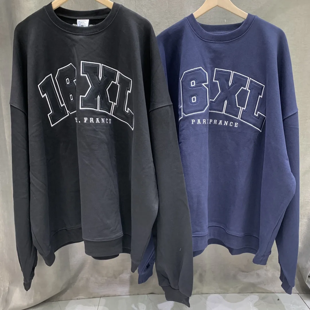 16XL Embroidered Oversized Sweatshirt D26013161 — view 2