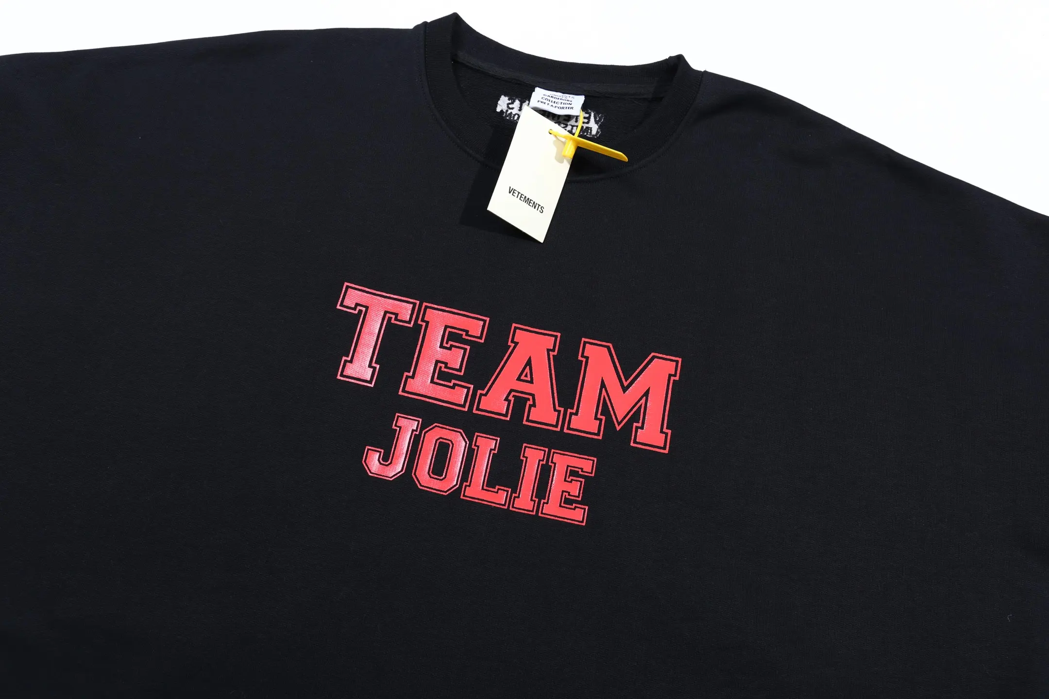 VETEMENTS Team Jolie Oversized Crew-Neck Sweatshirt D26013159 — view 7
