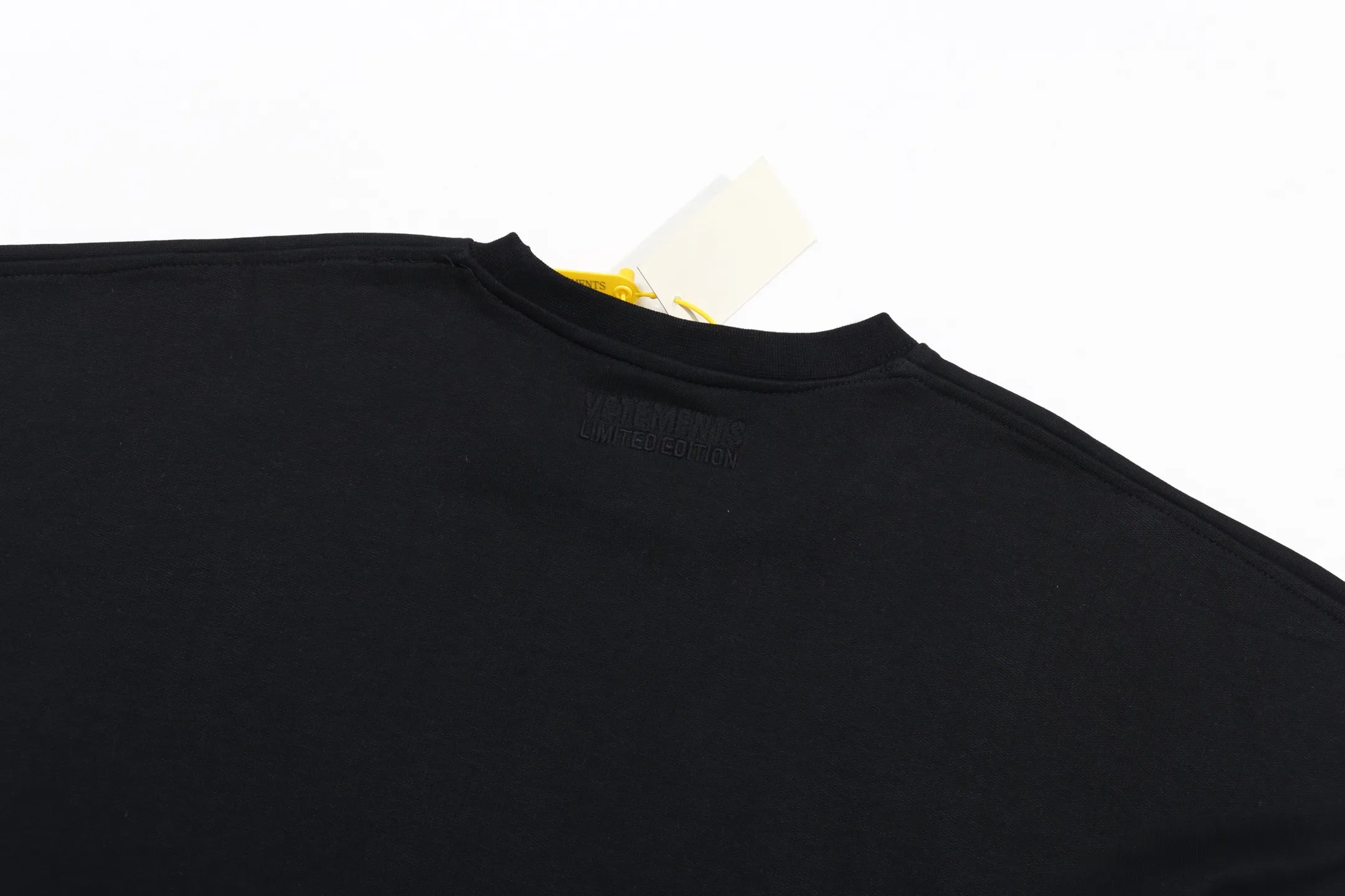 VETEMENTS Team Jolie Oversized Crew-Neck Sweatshirt D26013159 — view 8