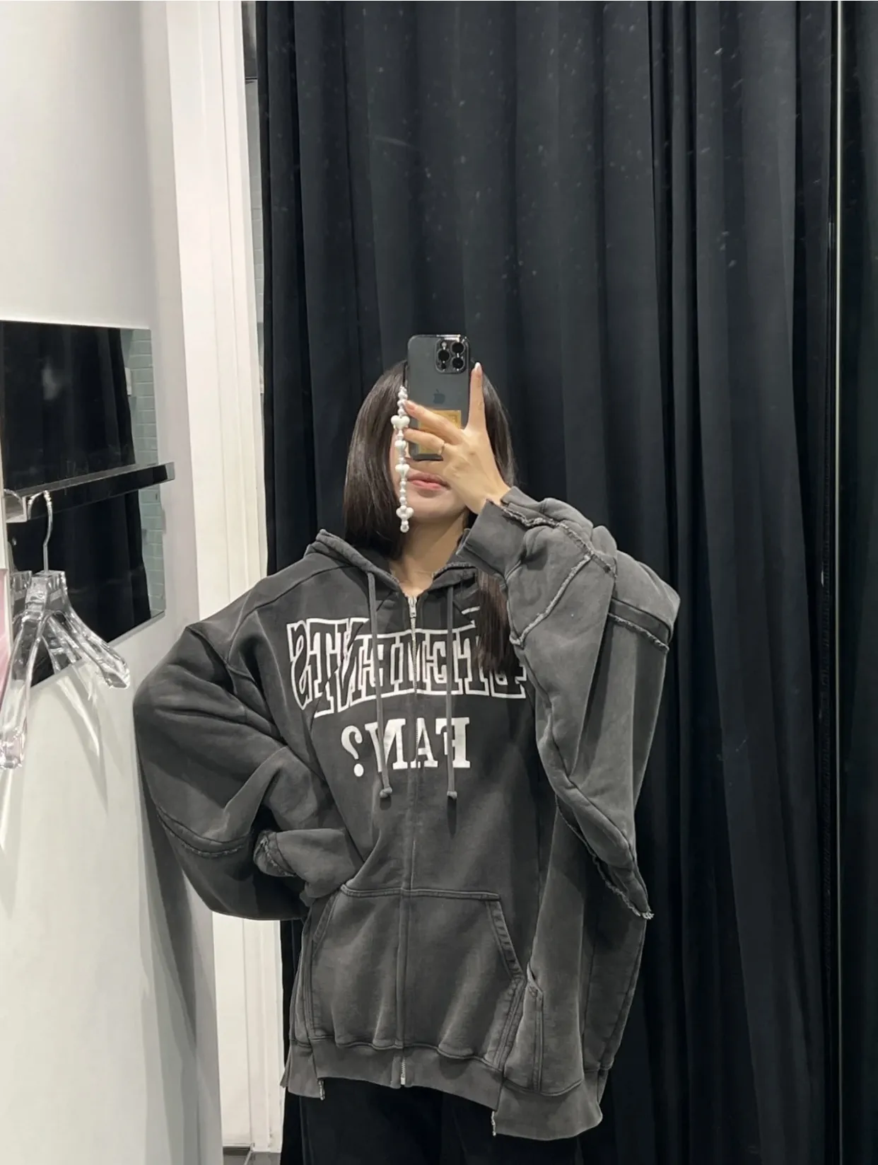 Logo-Print Panelled Washed Cotton Zip-Up Hoodie D37013155 — view 5