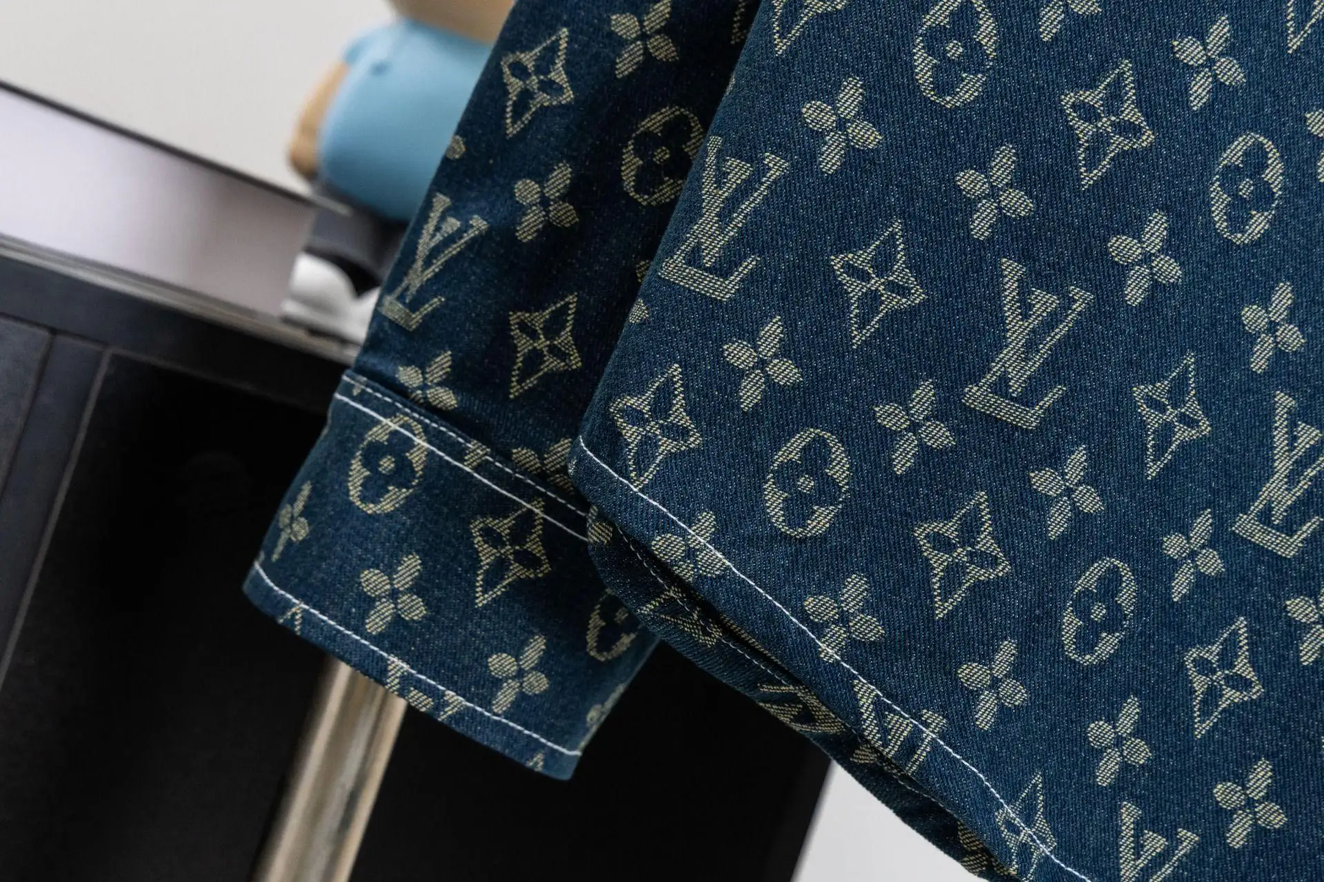 Monogram Jacquard Denim Shirt D15523005 — view 8