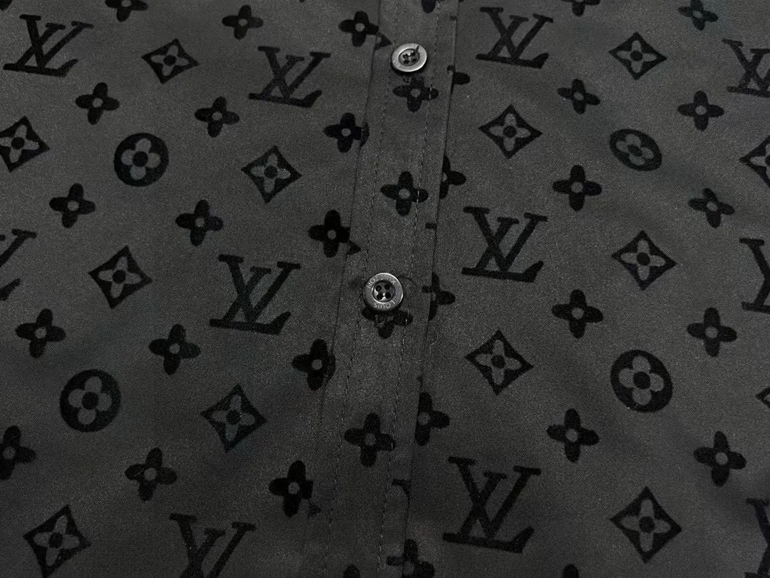 Monogram Flocked Jacquard Long-Sleeve Shirt D15521550 — view 6