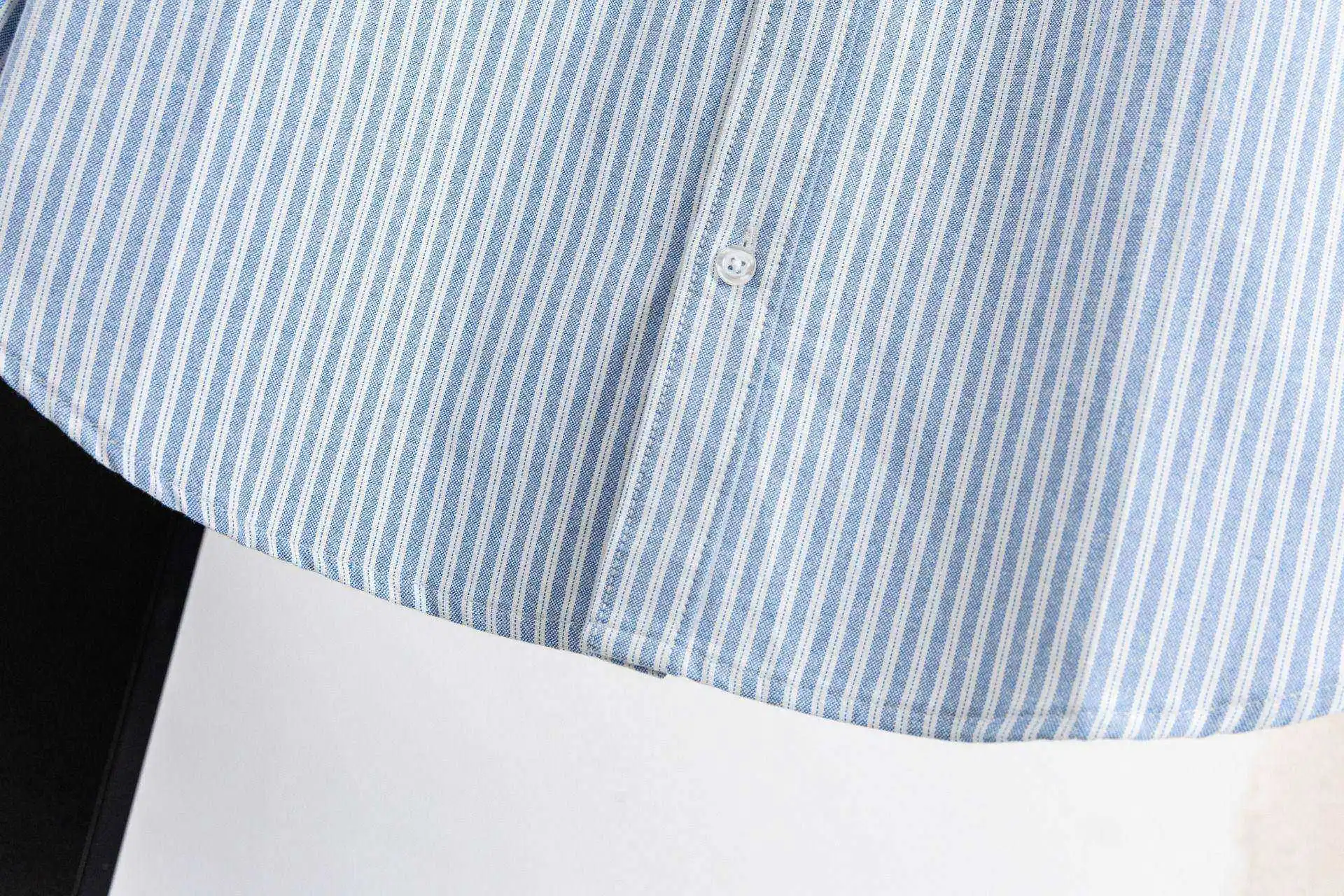 Logo-Embroidered Striped Cotton Shirt D15523022 — view 9
