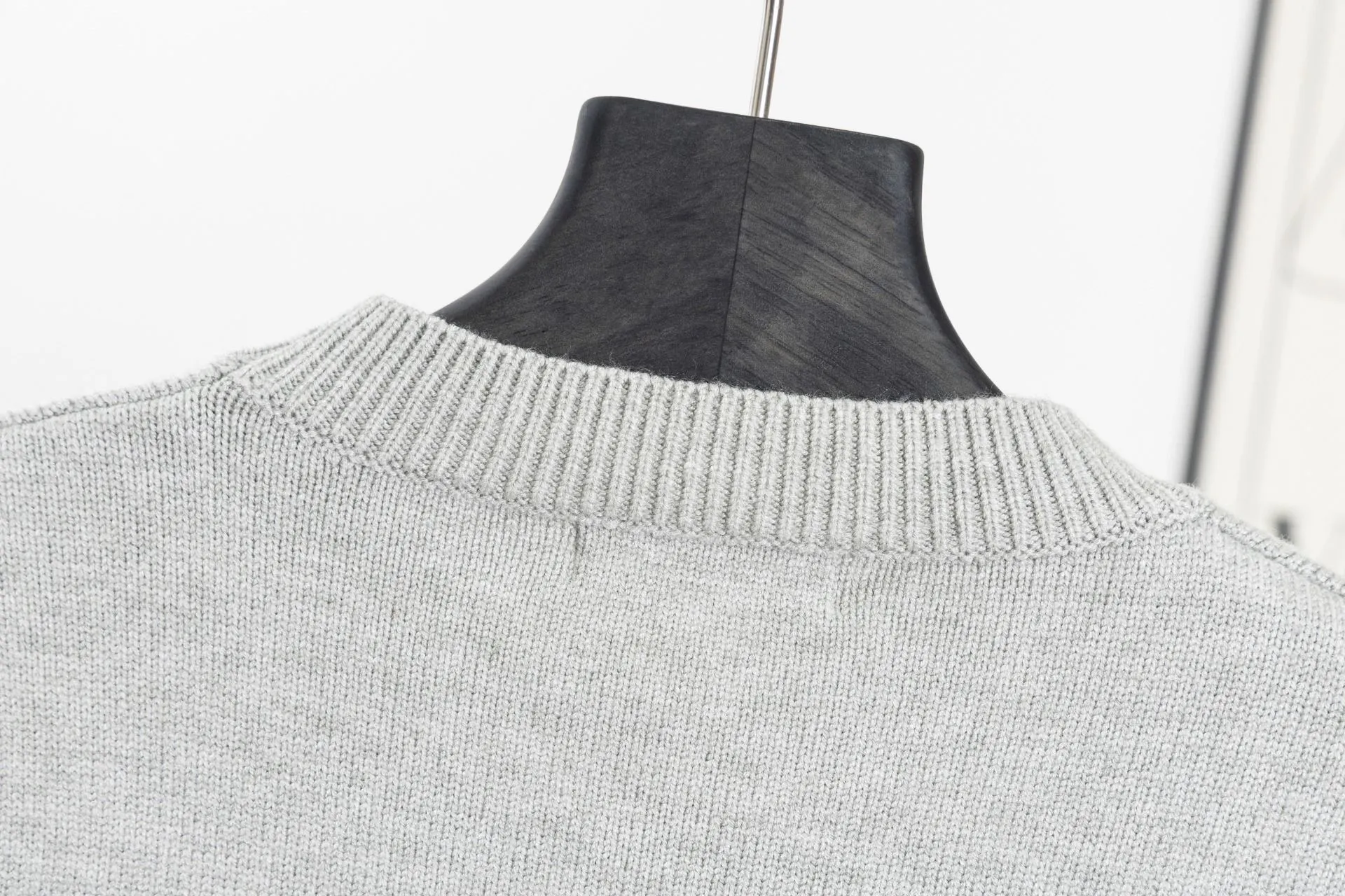 Fox Jacquard Crew-Neck Knit Sweater D16521539 — view 4
