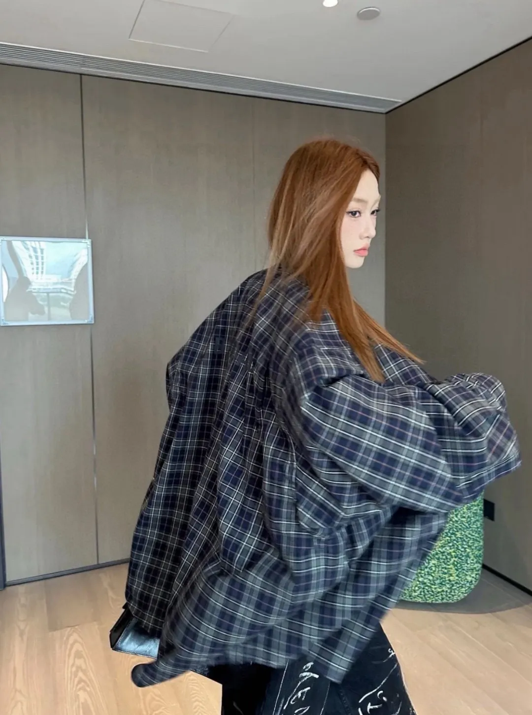 Logo-Print Plaid Cotton Shirt D16521546 — view 10