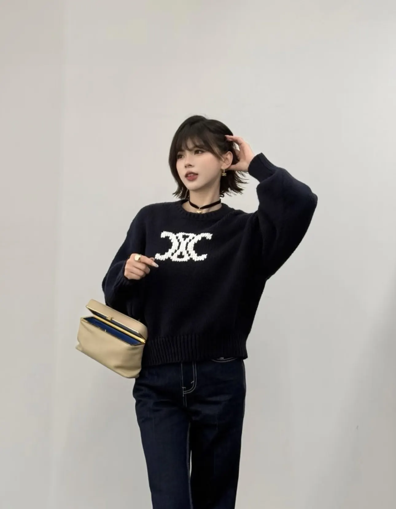 Triomphe Logo Cropped Knit Sweater D17021534 — view 5