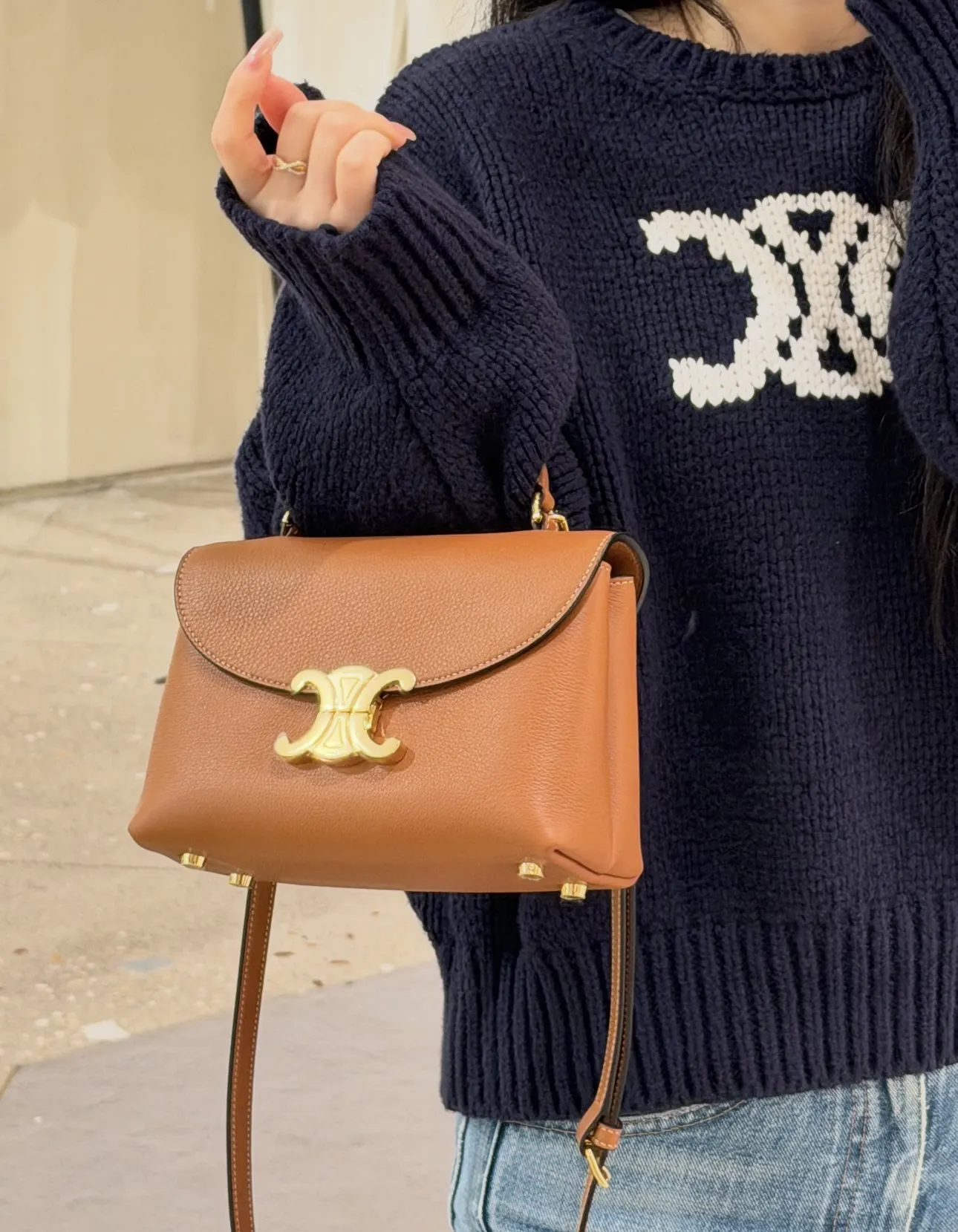 Triomphe Logo Cropped Knit Sweater D17021534 — view 11