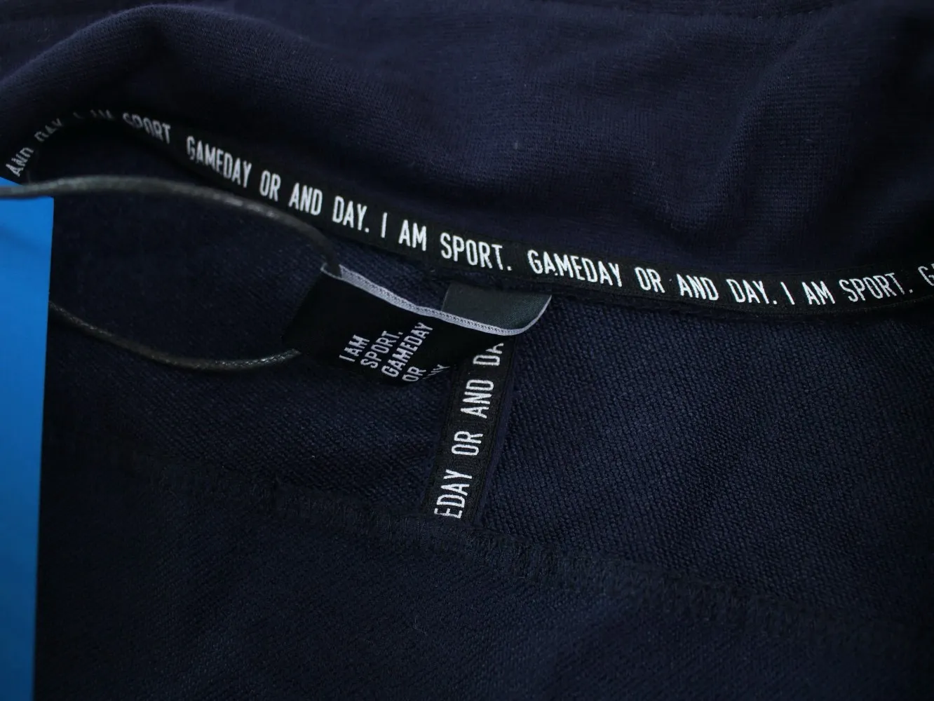 Three-Stripe Track Jacket D18522985 — view 6
