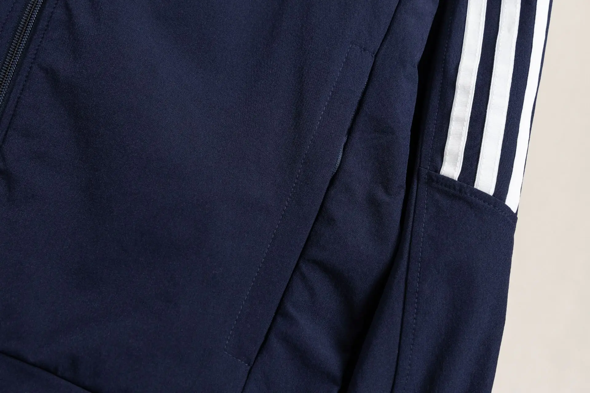 Three-Stripe Track Jacket D18522984 — view 7