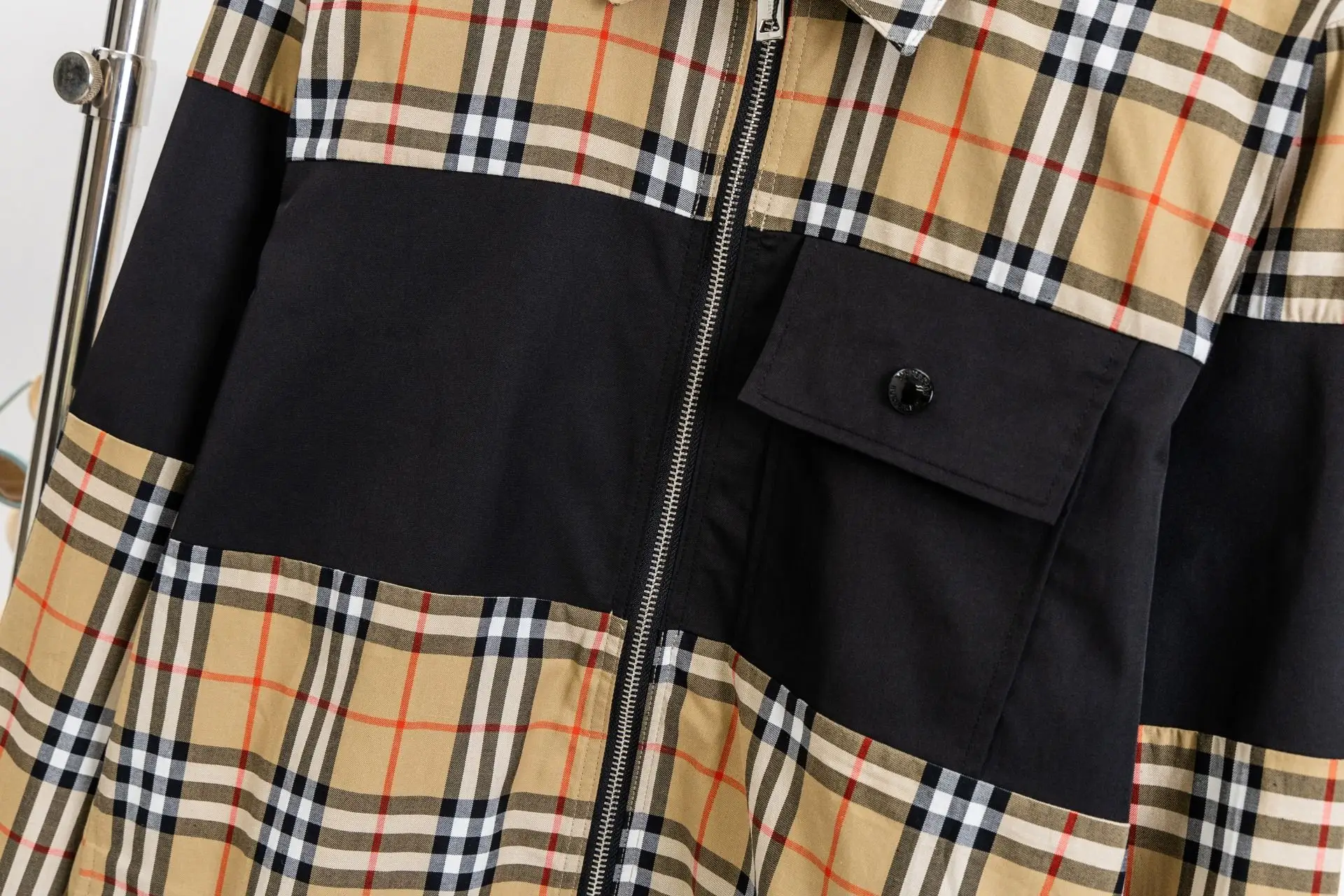 Panelled Check Zip-Up Shirt Jacket D19023016 — view 5