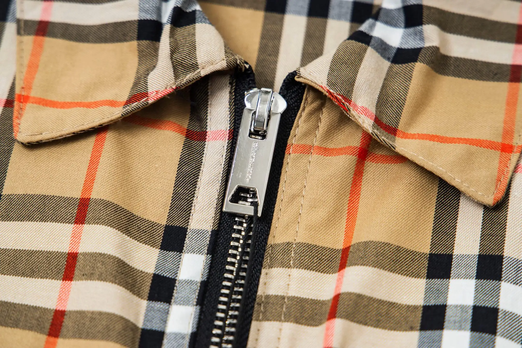 Check and Panel Zip-Up Overshirt D19023017 — view 4