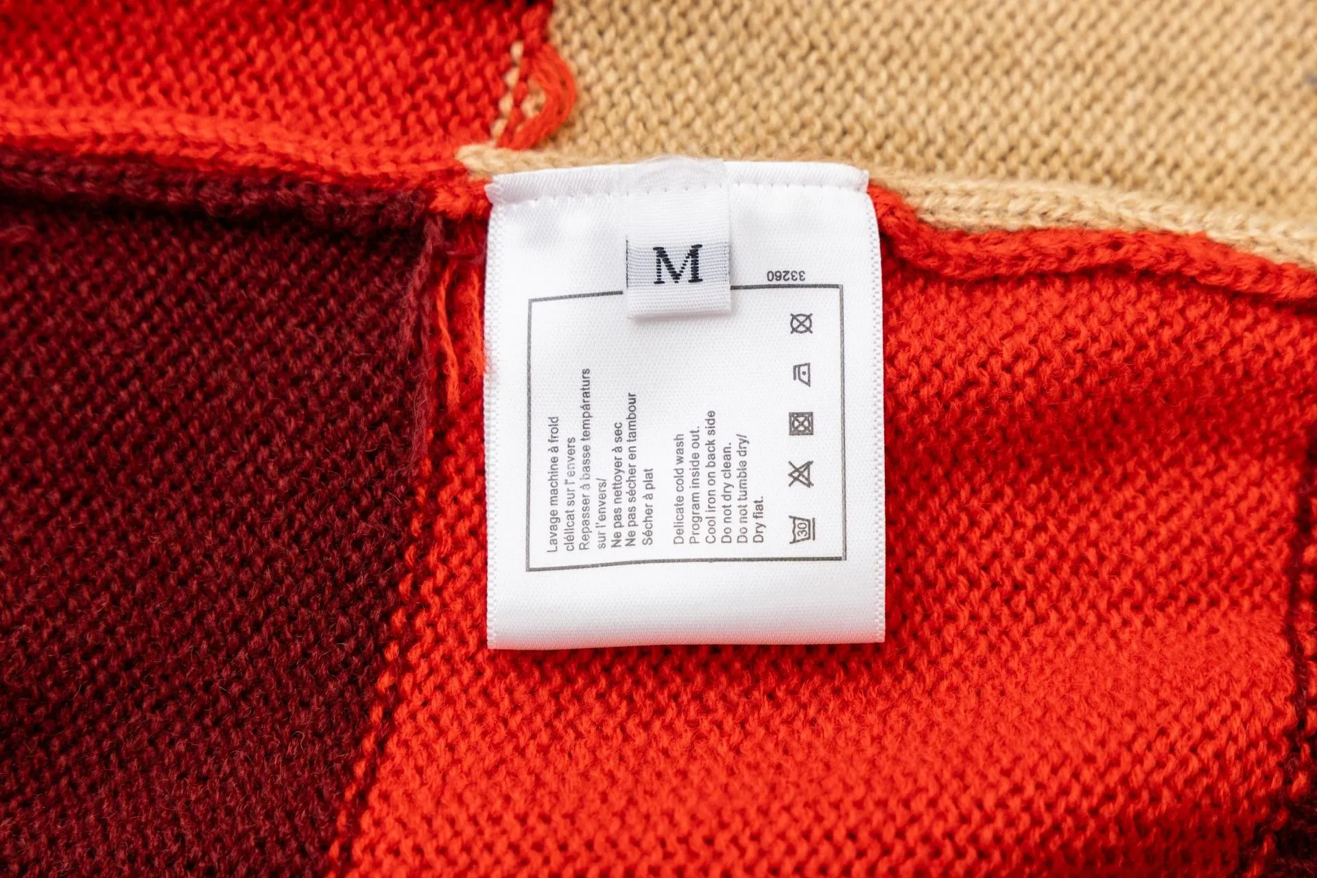 Color-Block Patchwork Knit Cardigan D19521541 — view 11