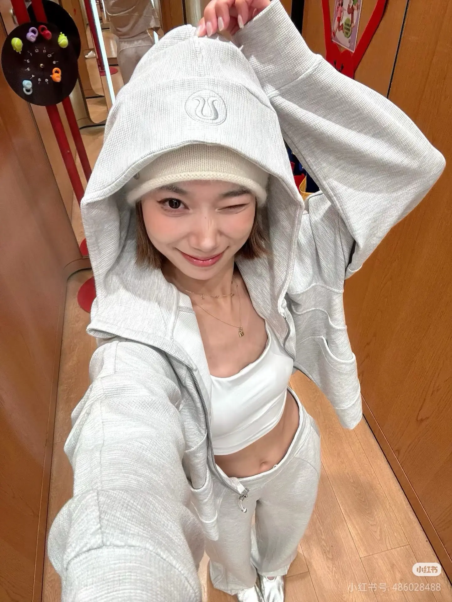 Waffle-Knit Cropped Zip-Up Hoodie D20022992