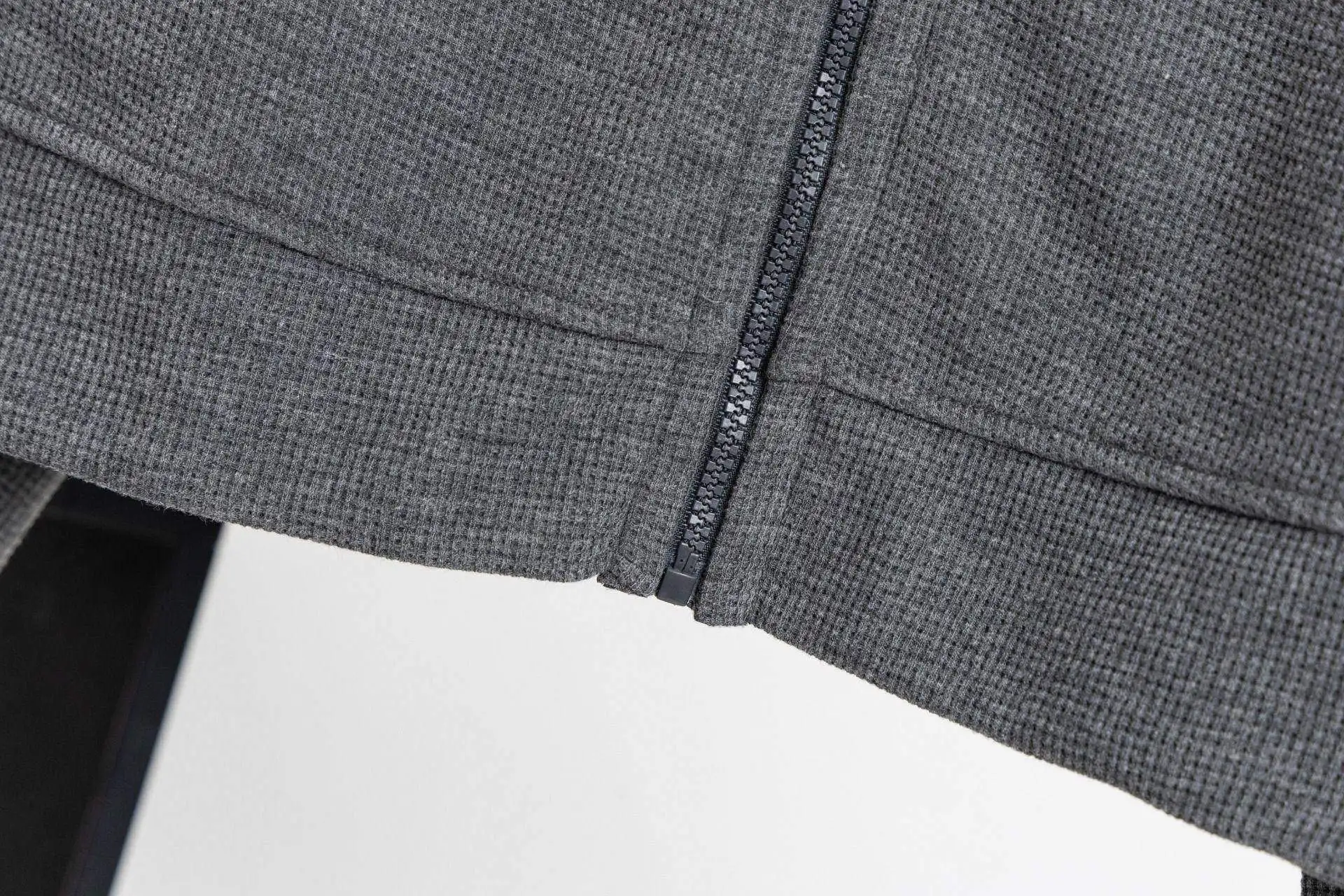 Waffle-Knit Cropped Zip-Up Hoodie D20022996 — view 7