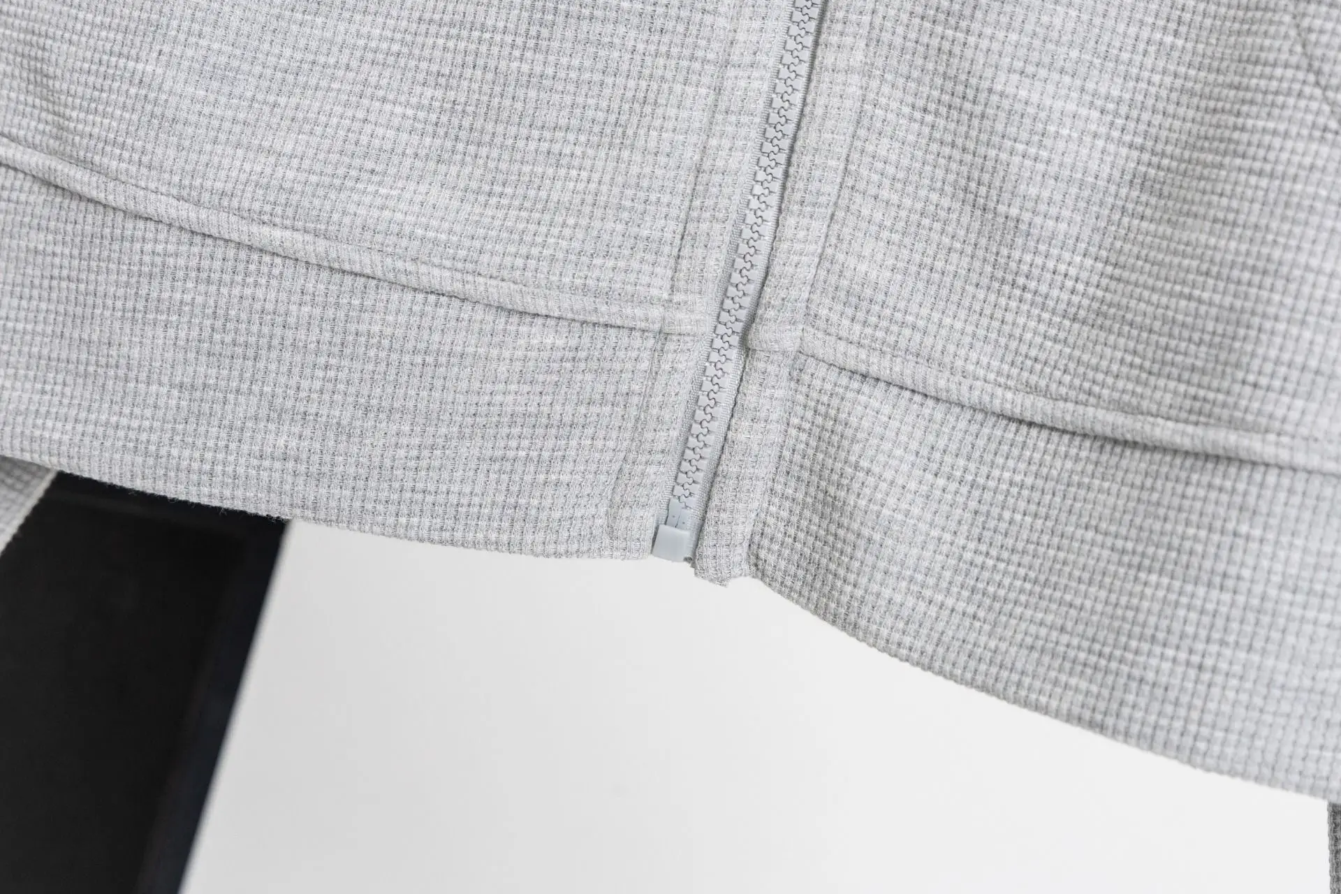 Waffle-Knit Cropped Zip-Up Hoodie D20022993 — view 7