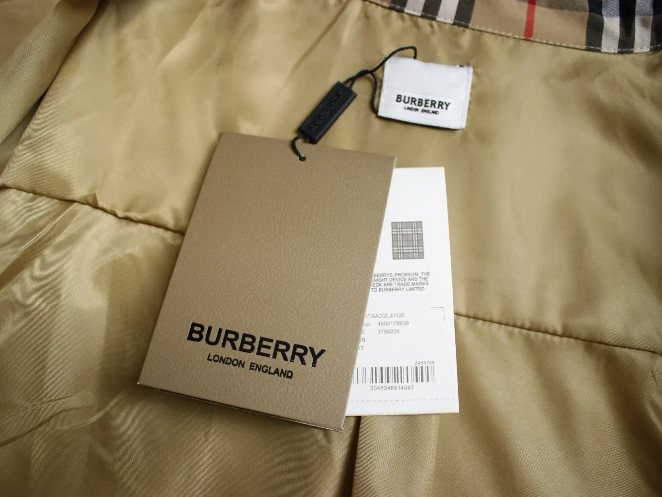 Check-Collar Cotton Twill Harrington Jacket D20522973 — view 9