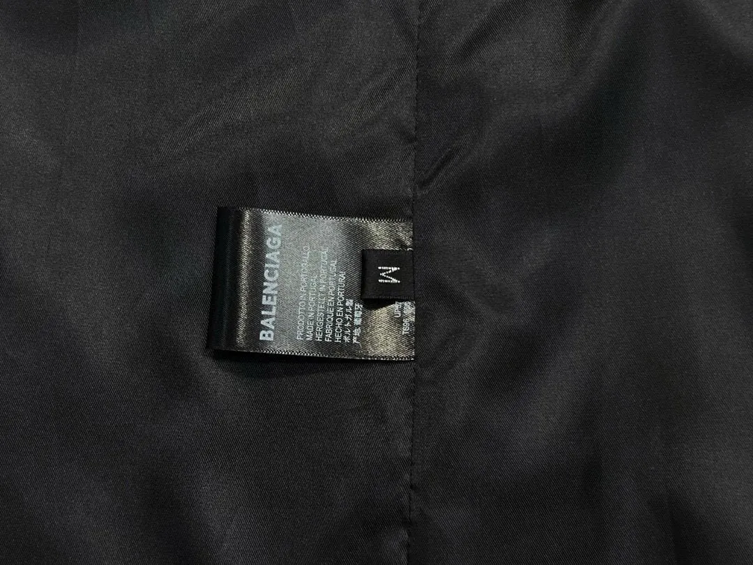 Logo-Patch Single-Breasted Blazer D21023003 — view 9