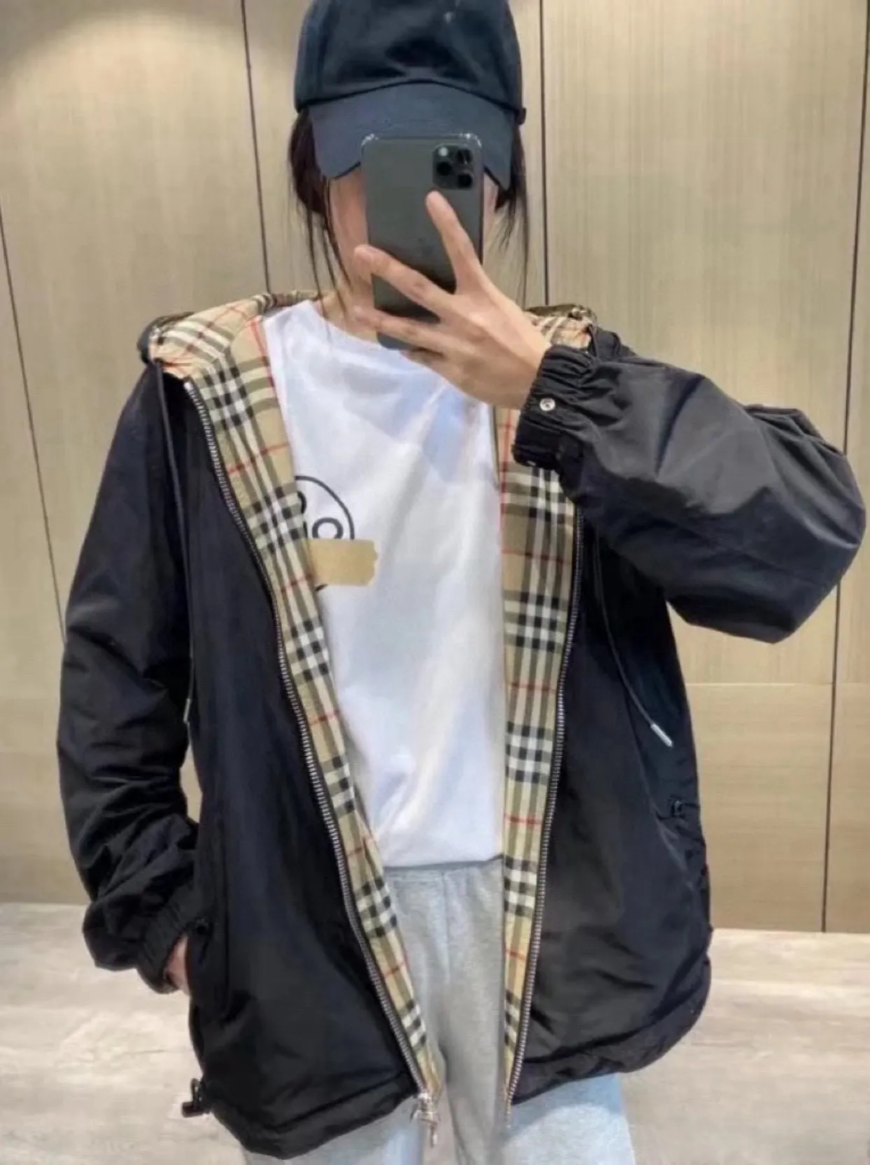 Reversible Check Hooded Jacket D23522974 — view 4