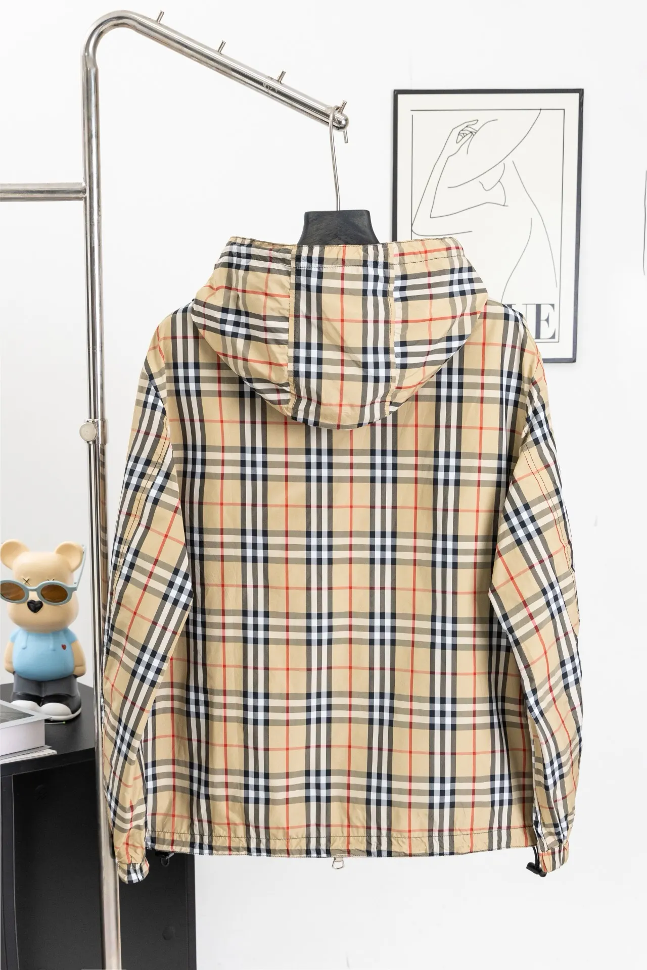 Reversible Check Hooded Jacket D23522975 — view 2