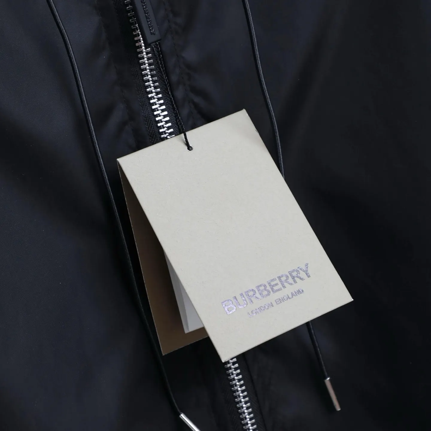 Reversible Check Hooded Jacket D23522979 — view 11