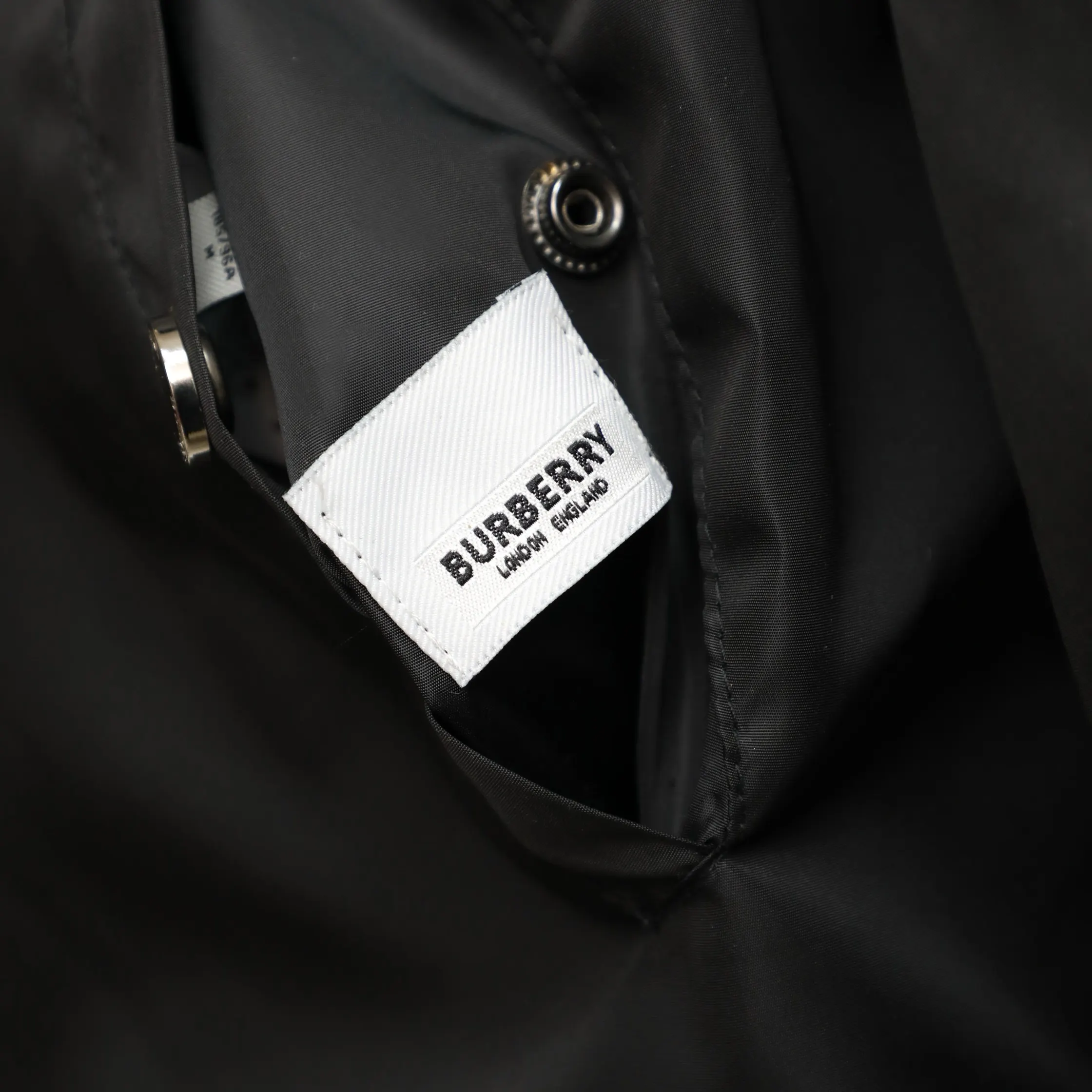 Reversible Check Hooded Jacket D23522979 — view 12