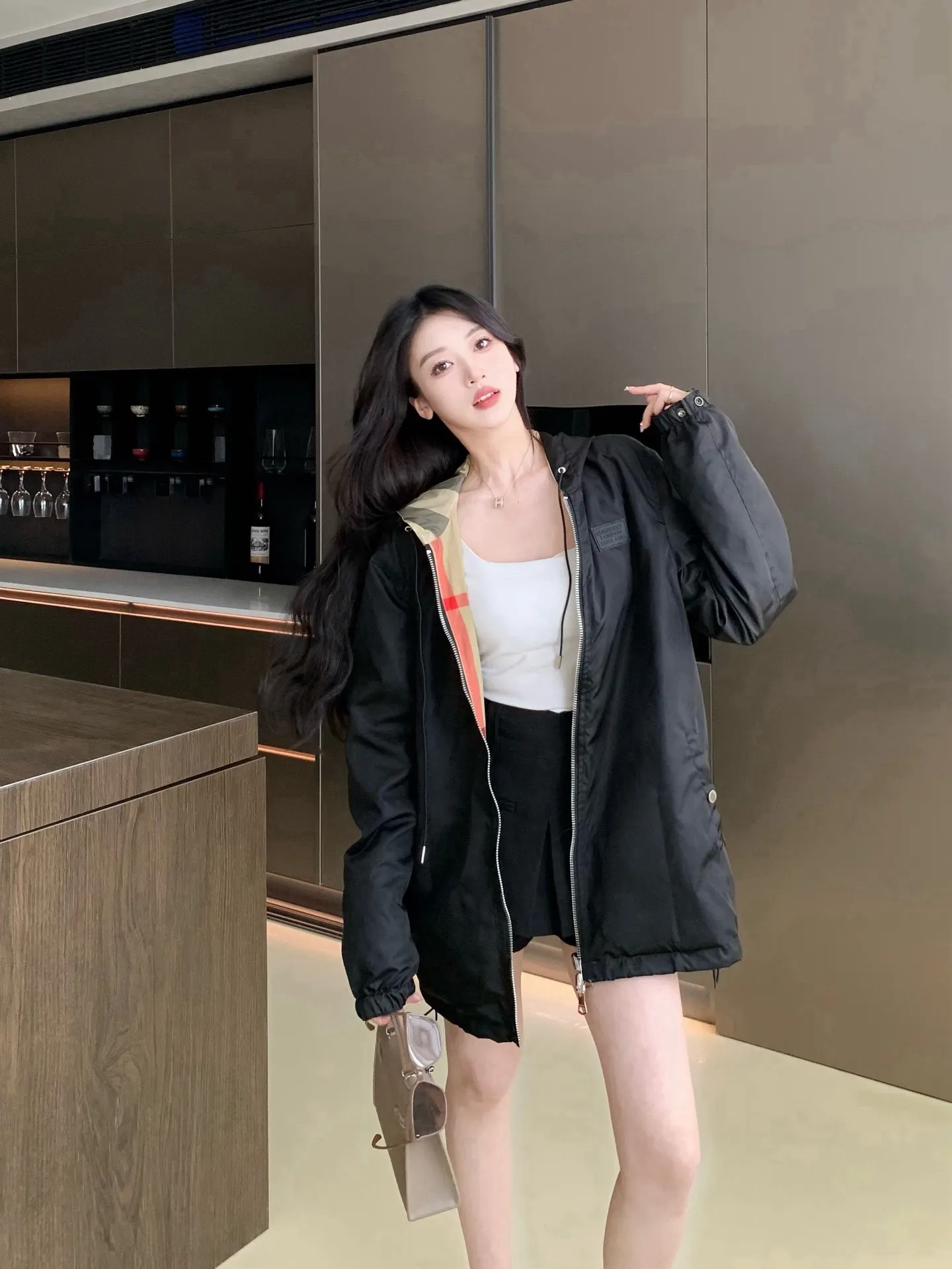 Reversible Check Hooded Jacket D23522977 — view 2