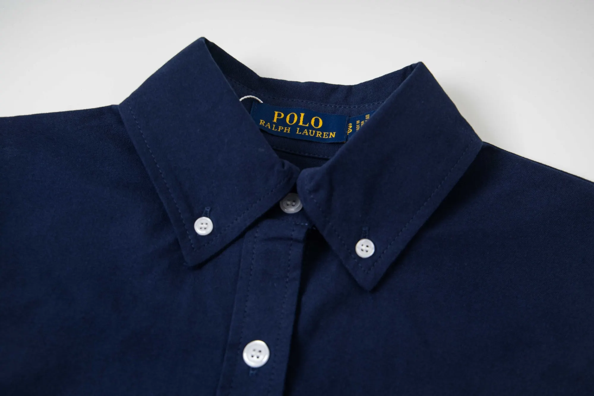 Slim-Fit Button-Down Oxford Shirt D16521552 — view 3