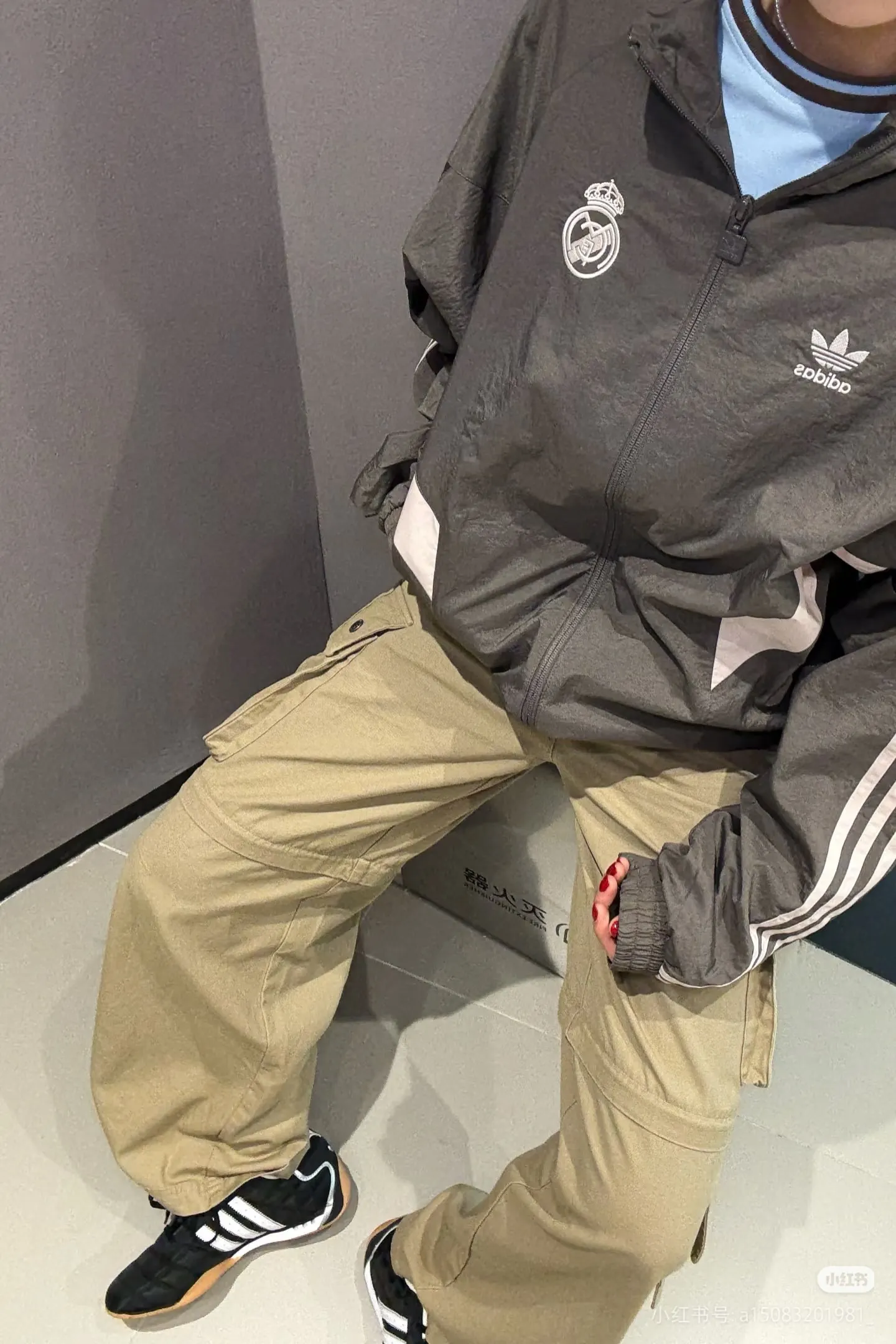 Adidas Real Madrid Color-Block Track Jacket D21021529 — view 8