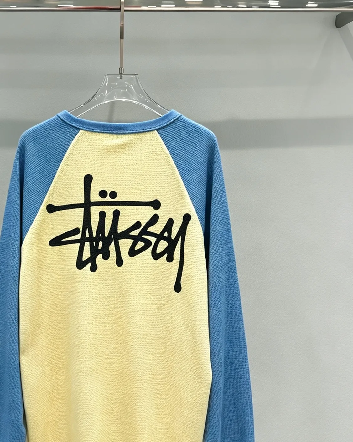 Stüssy Waffle-Knit Raglan Long-Sleeve T-Shirt D18020284 — view 4