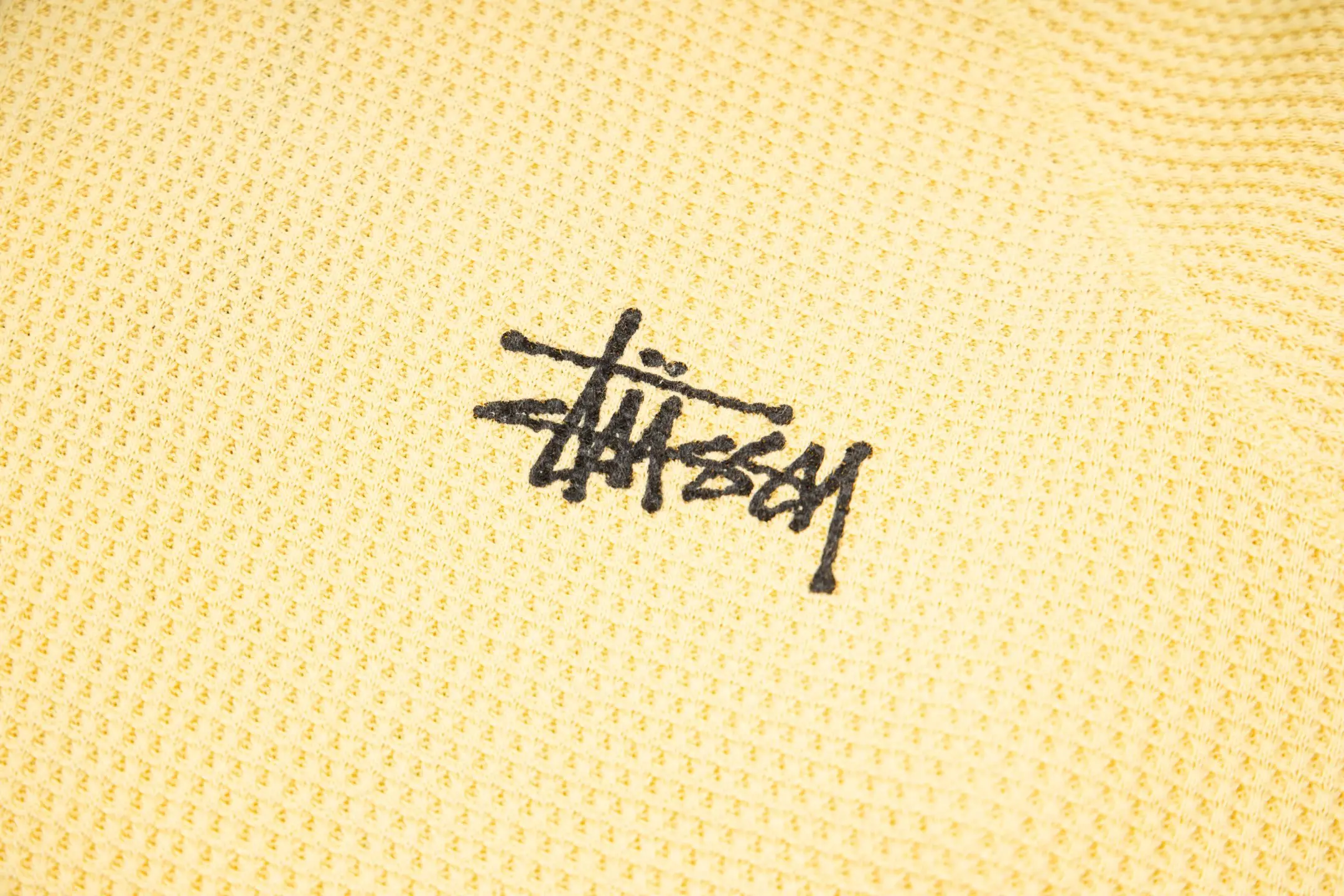 Logo Embroidered Raglan Waffle Knit T-Shirt D19520283 — view 5