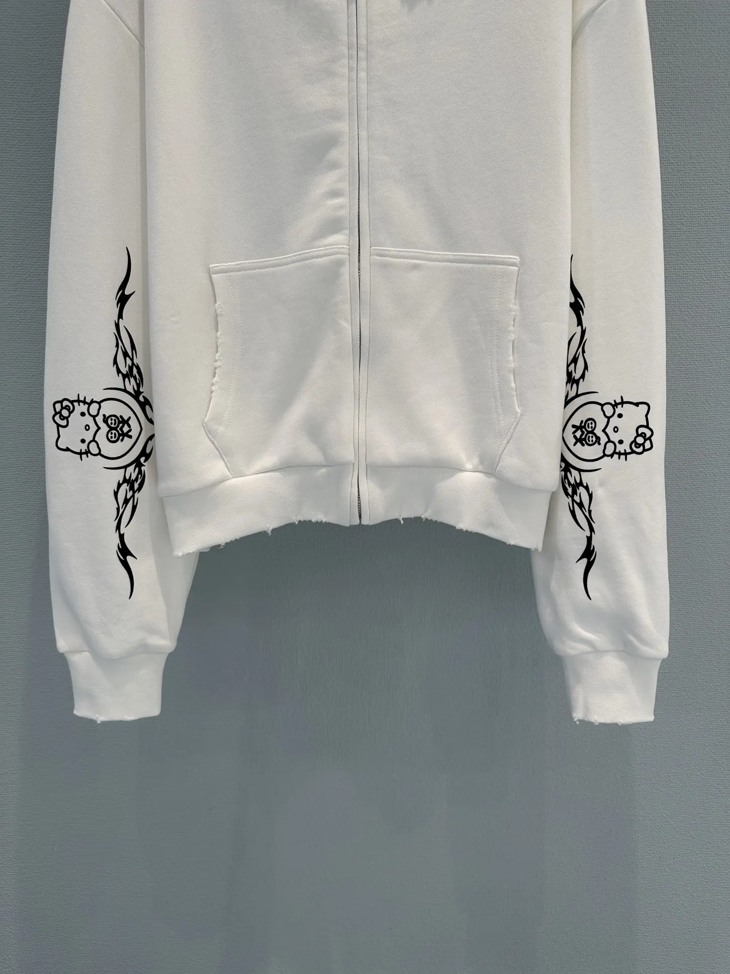 Urban Sophistication Hello Kitty Graphic Zip Hoodie D26020289 — view 6