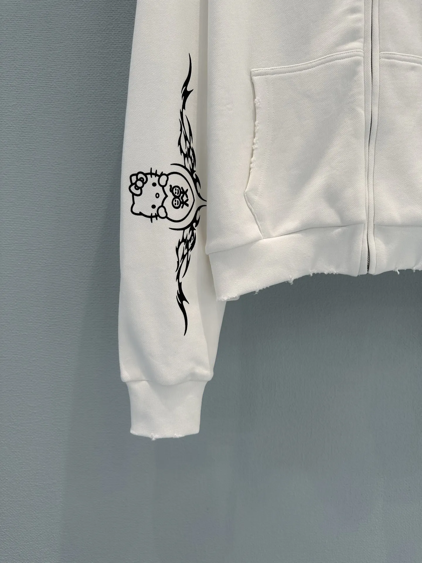 Urban Sophistication Hello Kitty Graphic Zip Hoodie D26020289 — view 9