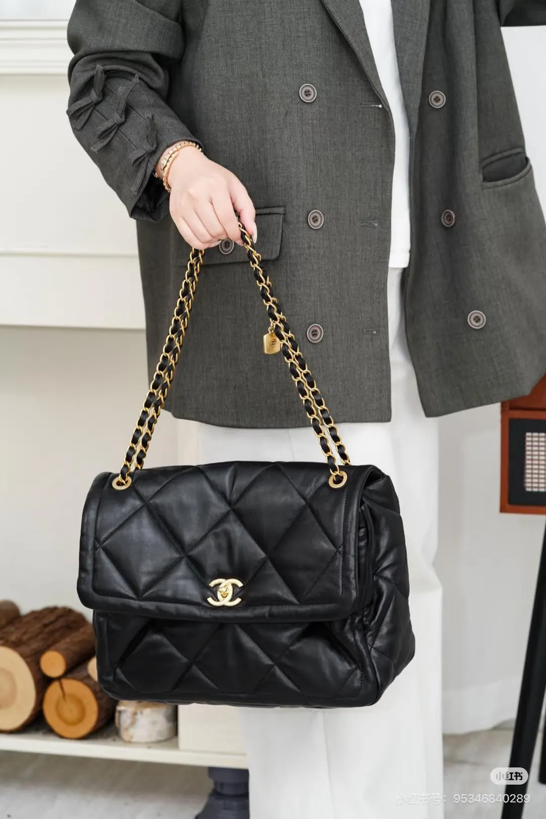 Chanel 25K Flap Chain Bag D36018126