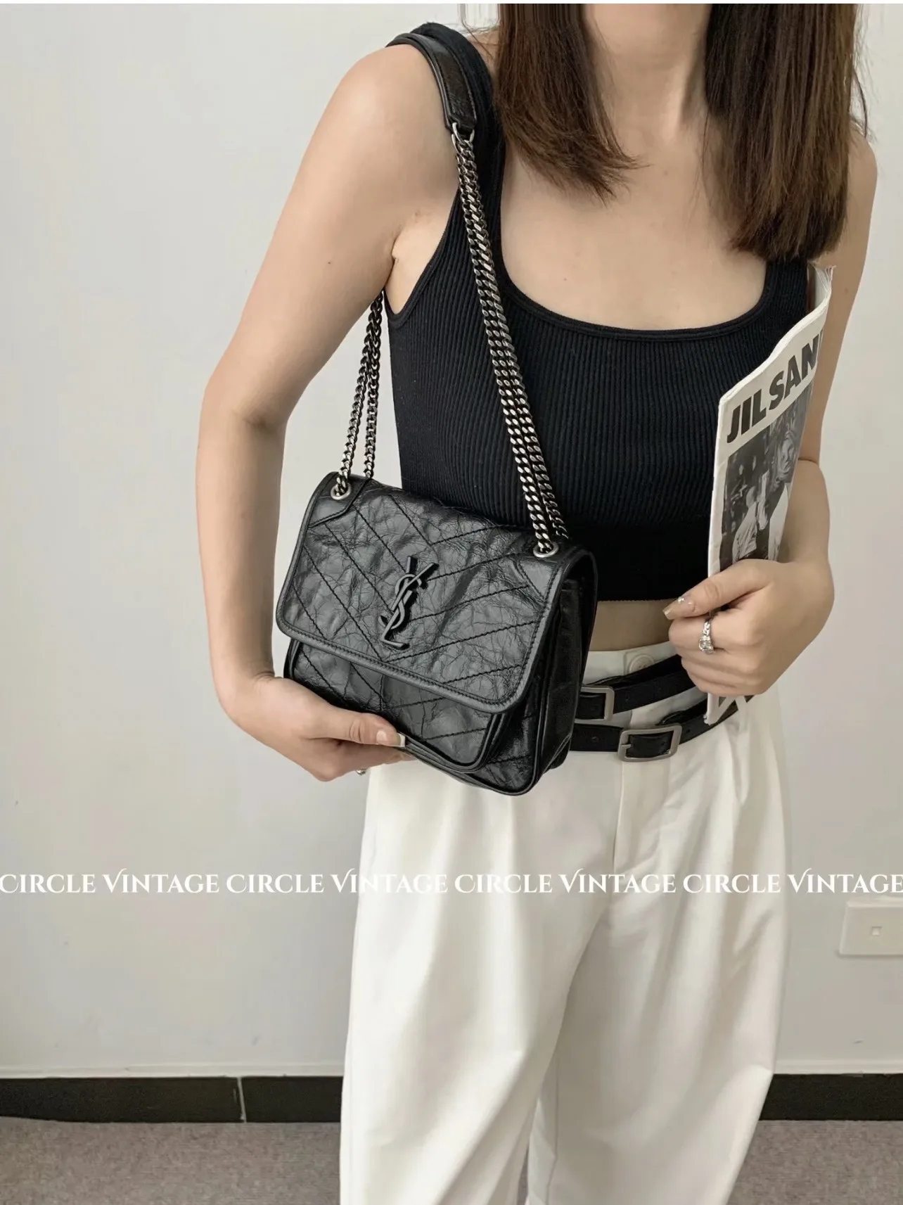 Niki Quilted Leather Shoulder Bag D55018551 — view 3