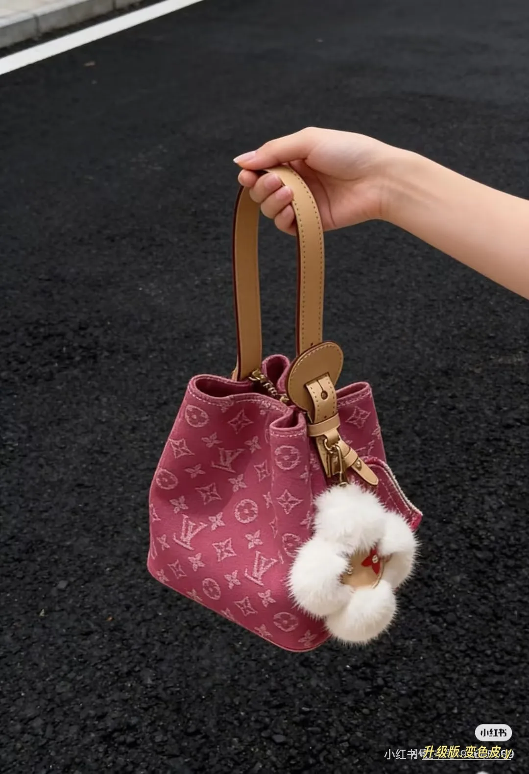 Monogram Denim Bucket Bag D38018052 — view 4