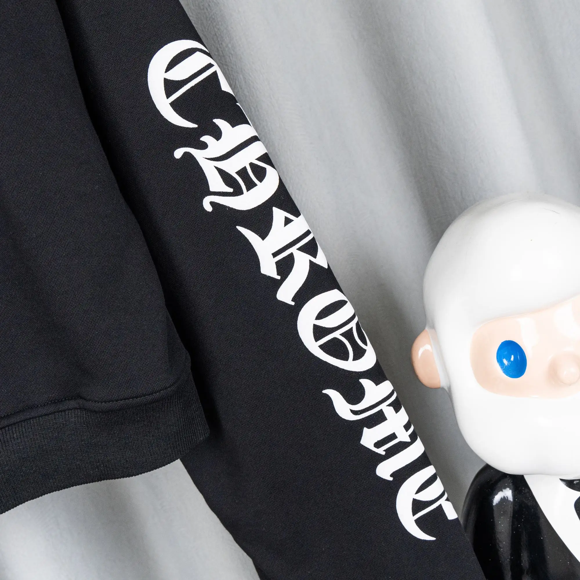Logo Embroidery Zip-Up Cropped Hoodie D22521060 — view 14