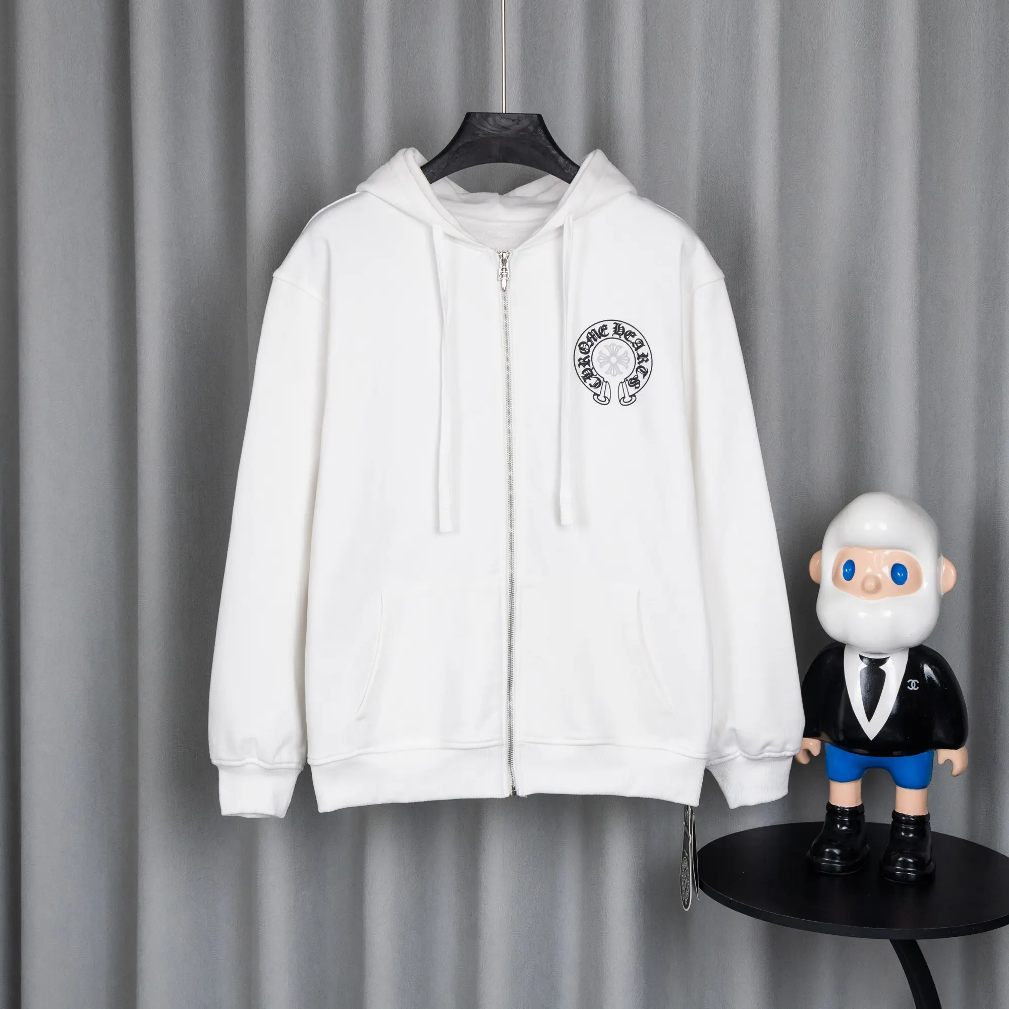 Logo Embroidery Zip-Up Hoodie D22521069
