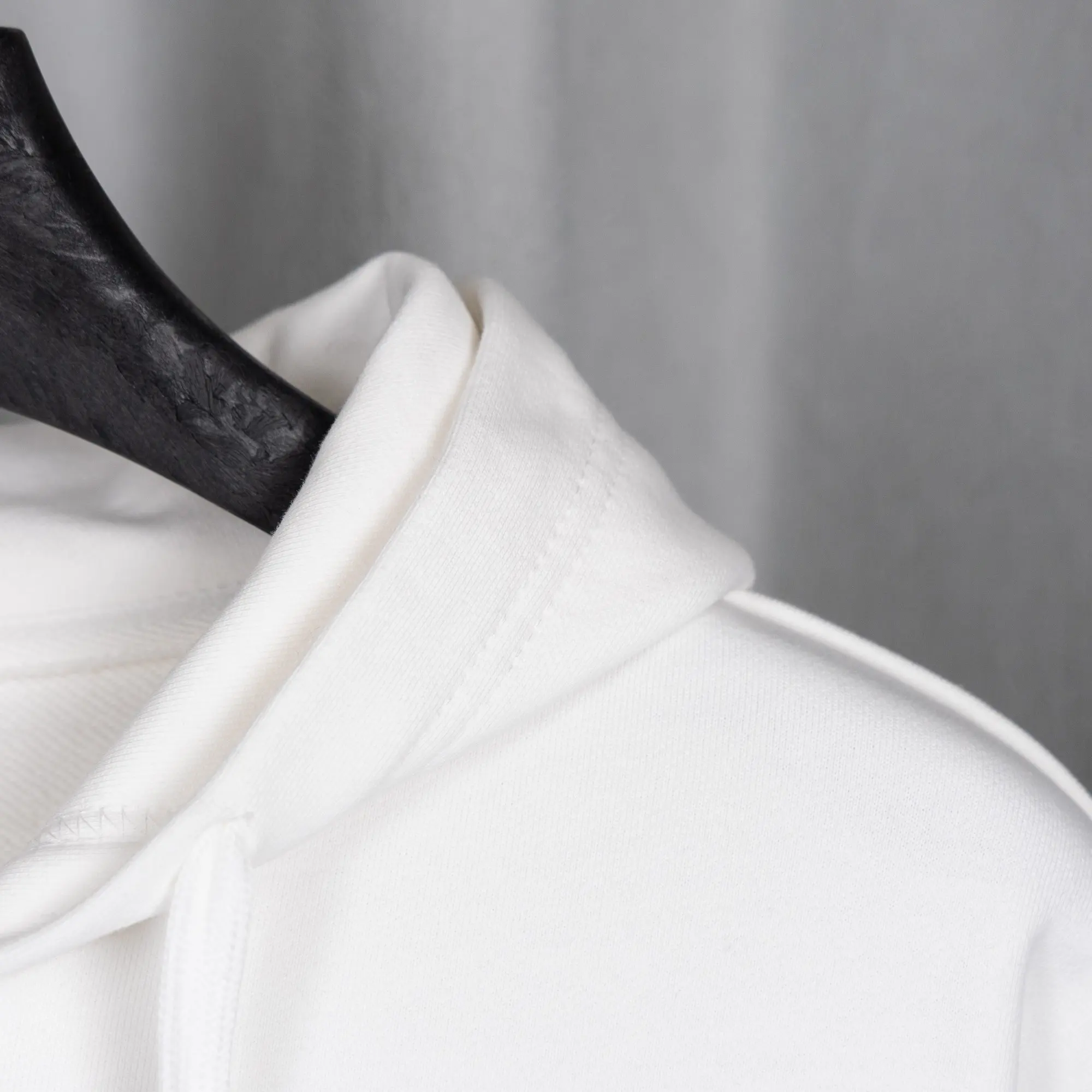 Logo Embroidery Zip-Up Hoodie D22521066 — view 14
