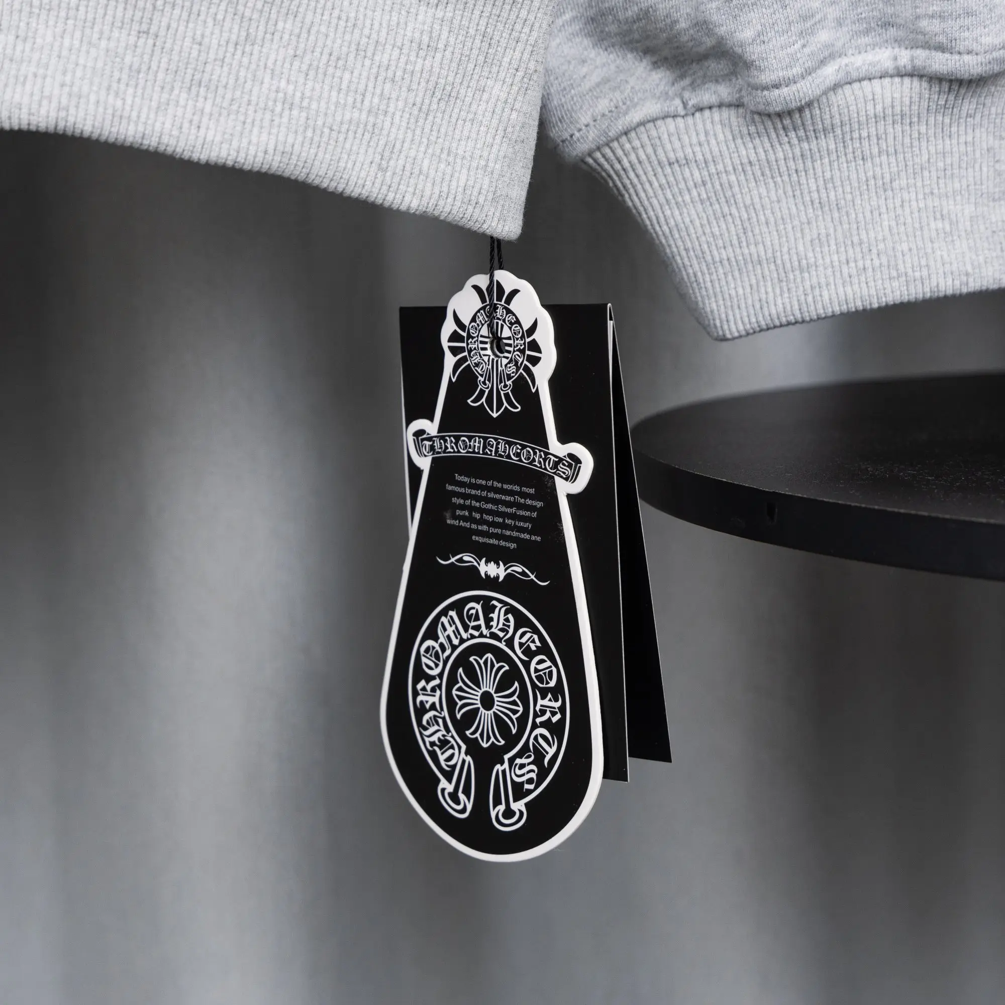 Chrome Hearts Logo-Appliqué Zip-Up Hoodie D23521068 — view 17