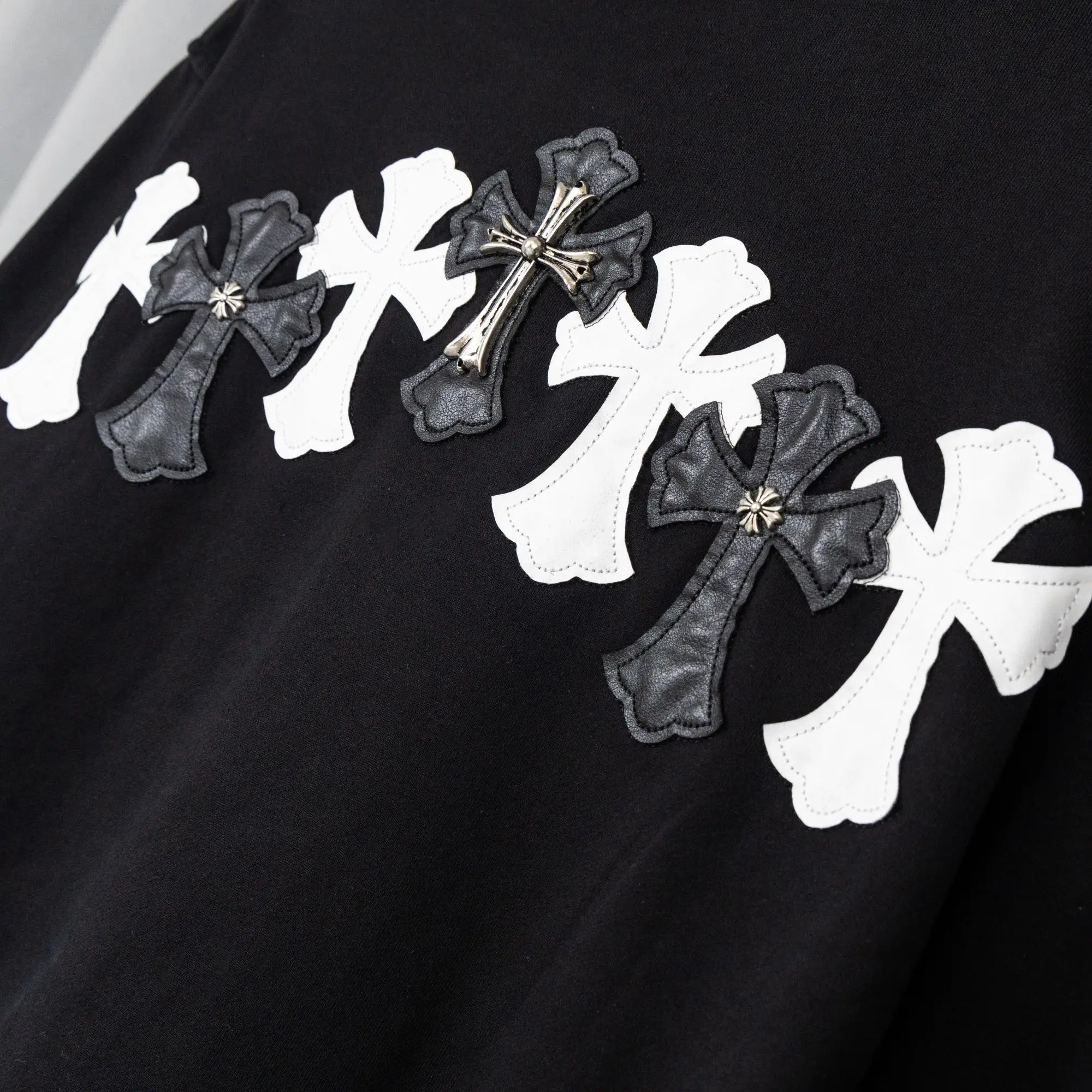 Appliquéd Embroidered Zip-Up Hoodie D23521057 — view 7