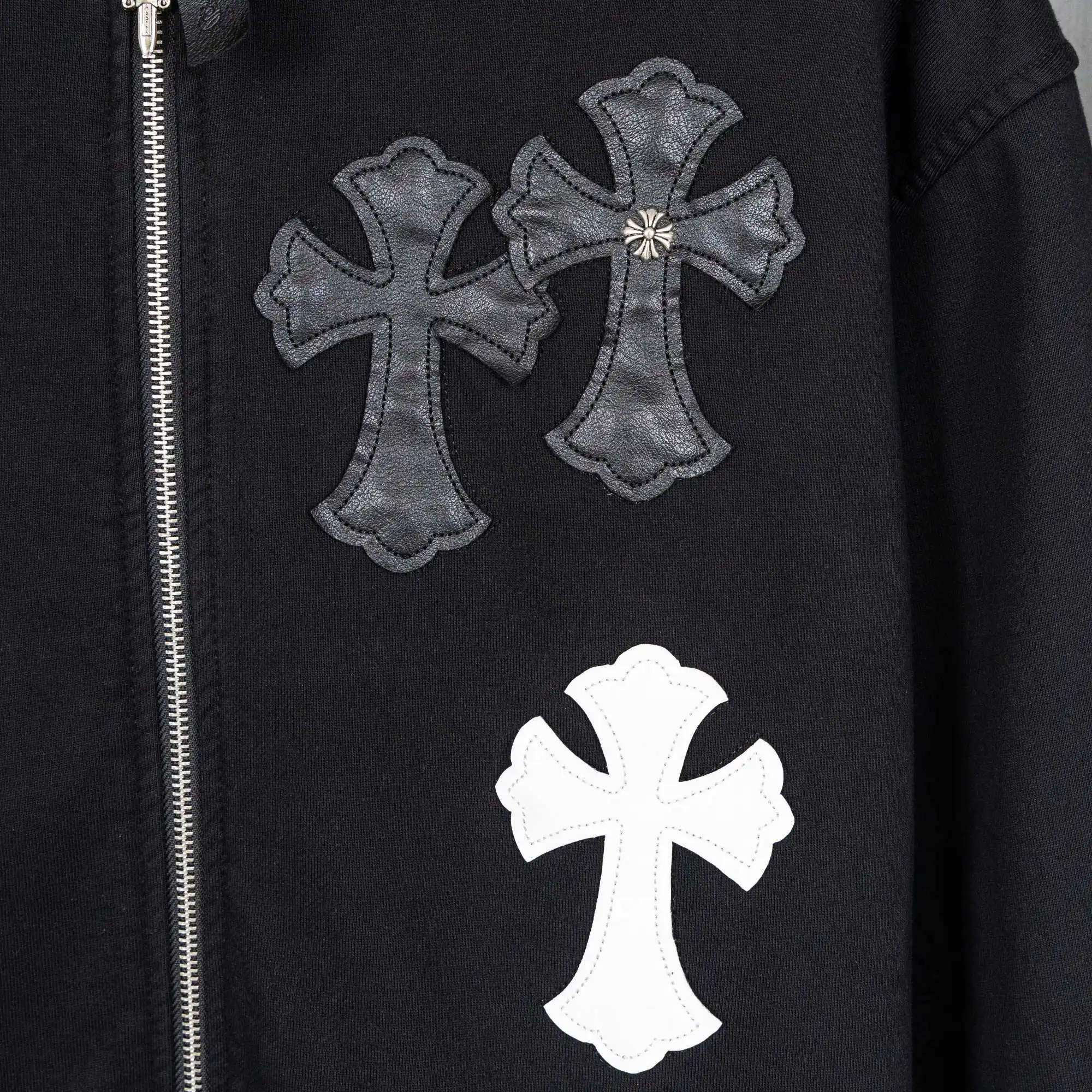 Appliquéd Embroidered Zip-Up Hoodie D23521057 — view 9