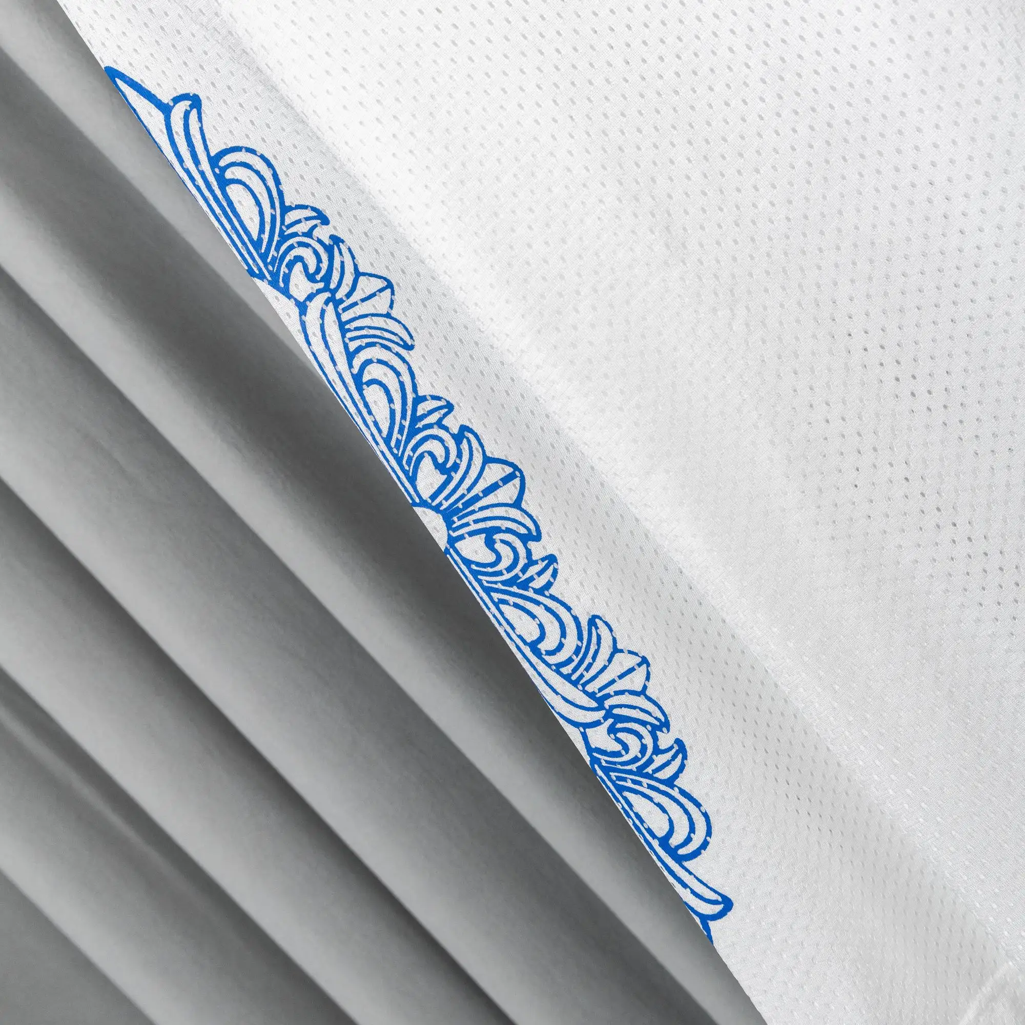 Logo-Print Mesh Hockey Jersey D16021053 — view 9