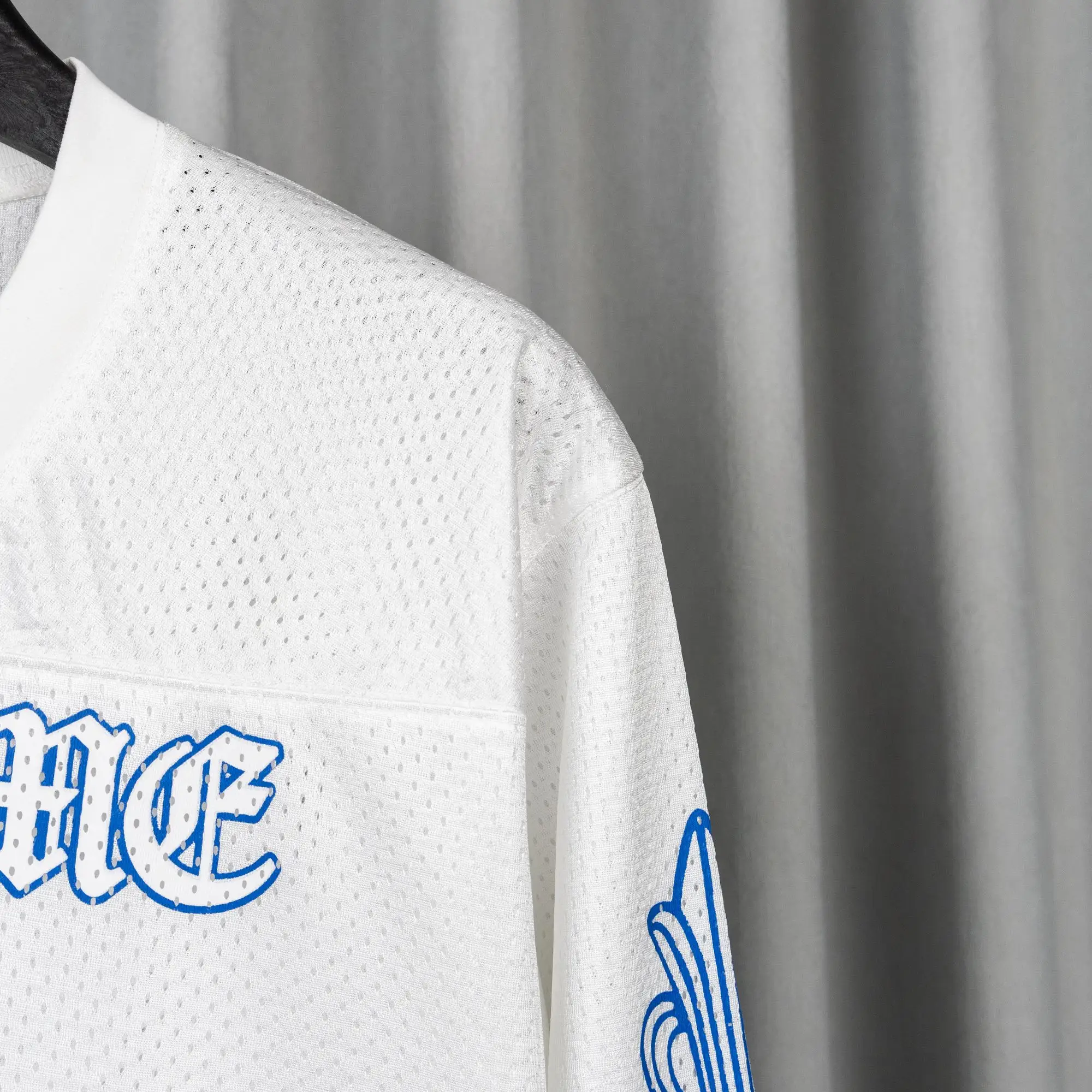 Logo-Print Mesh Hockey Jersey D16021053 — view 12
