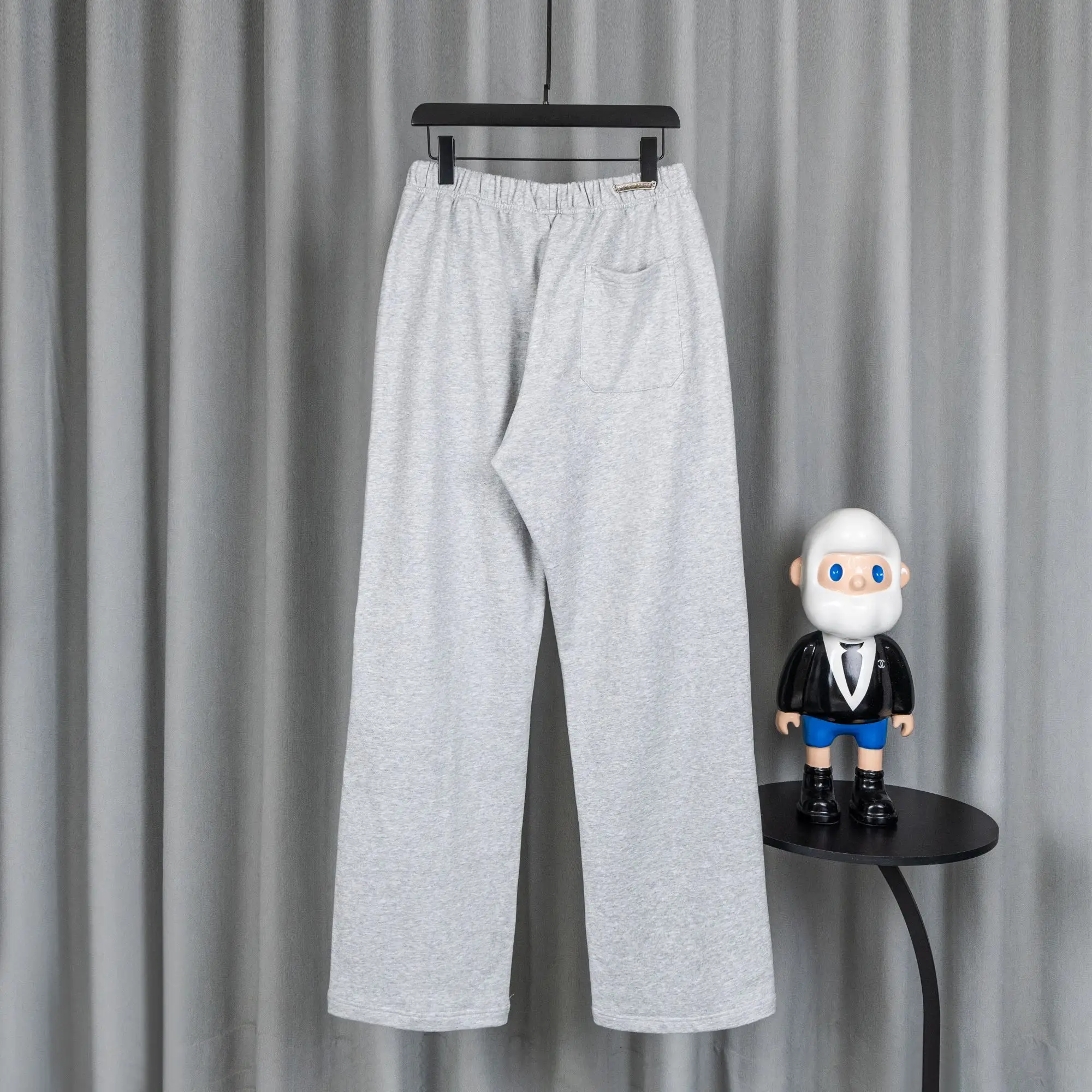 Logo-Print Cotton-Blend Sweatpants D19021055 — view 2